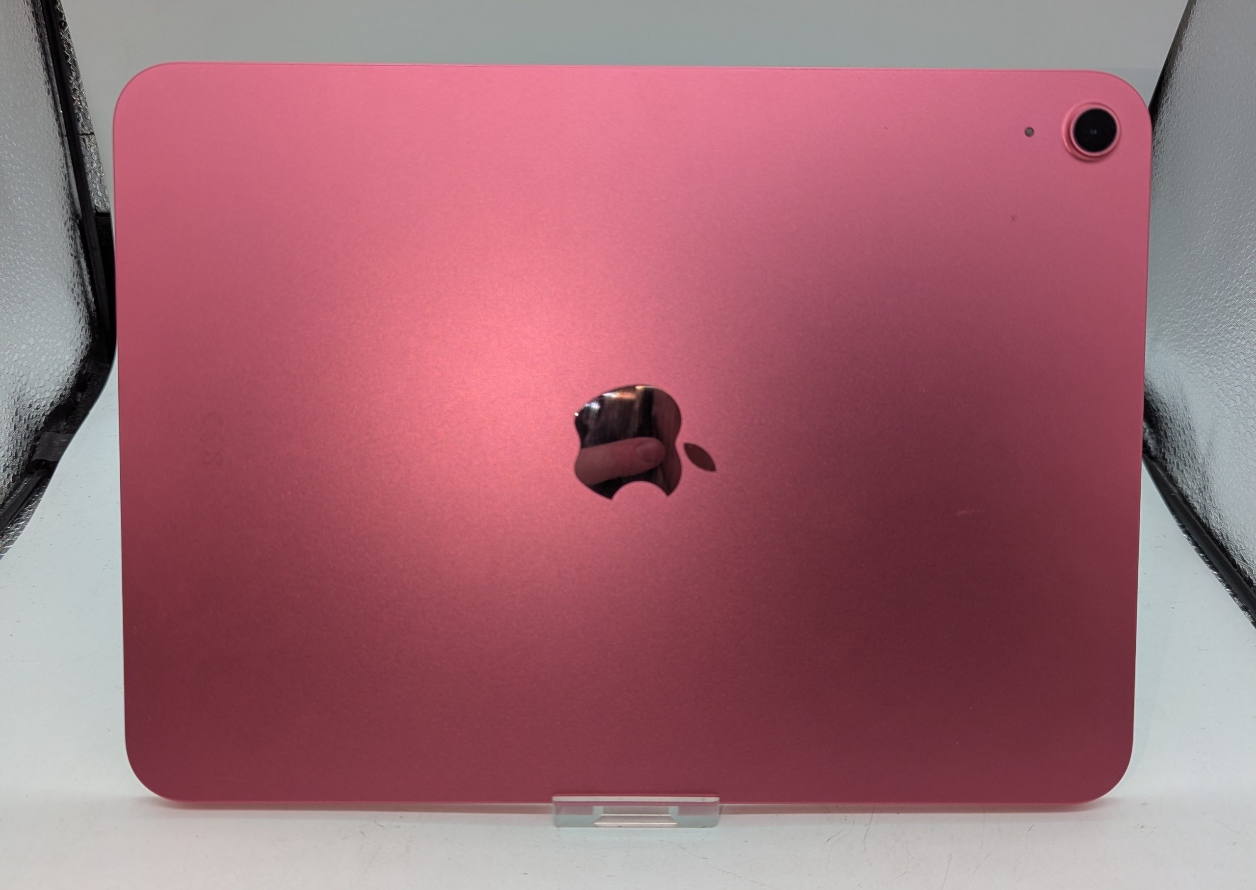 Apple iPad 11th Gen A16 128GB Wi-Fi Pink Boxed 99% Battery (A Grade) image 9