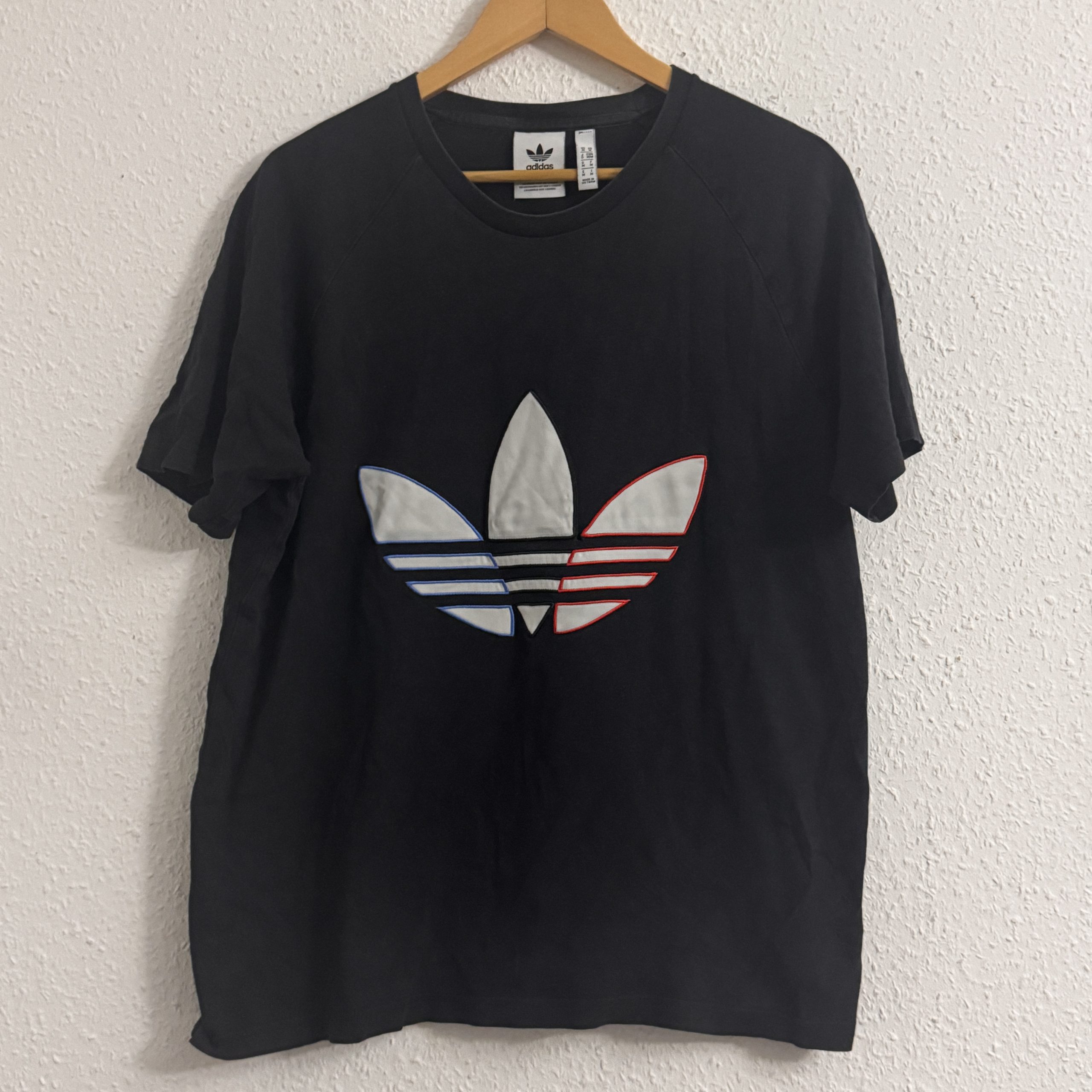 Adidas Black Multi-Color Trefoil Logo T-Shirt Medium 2687