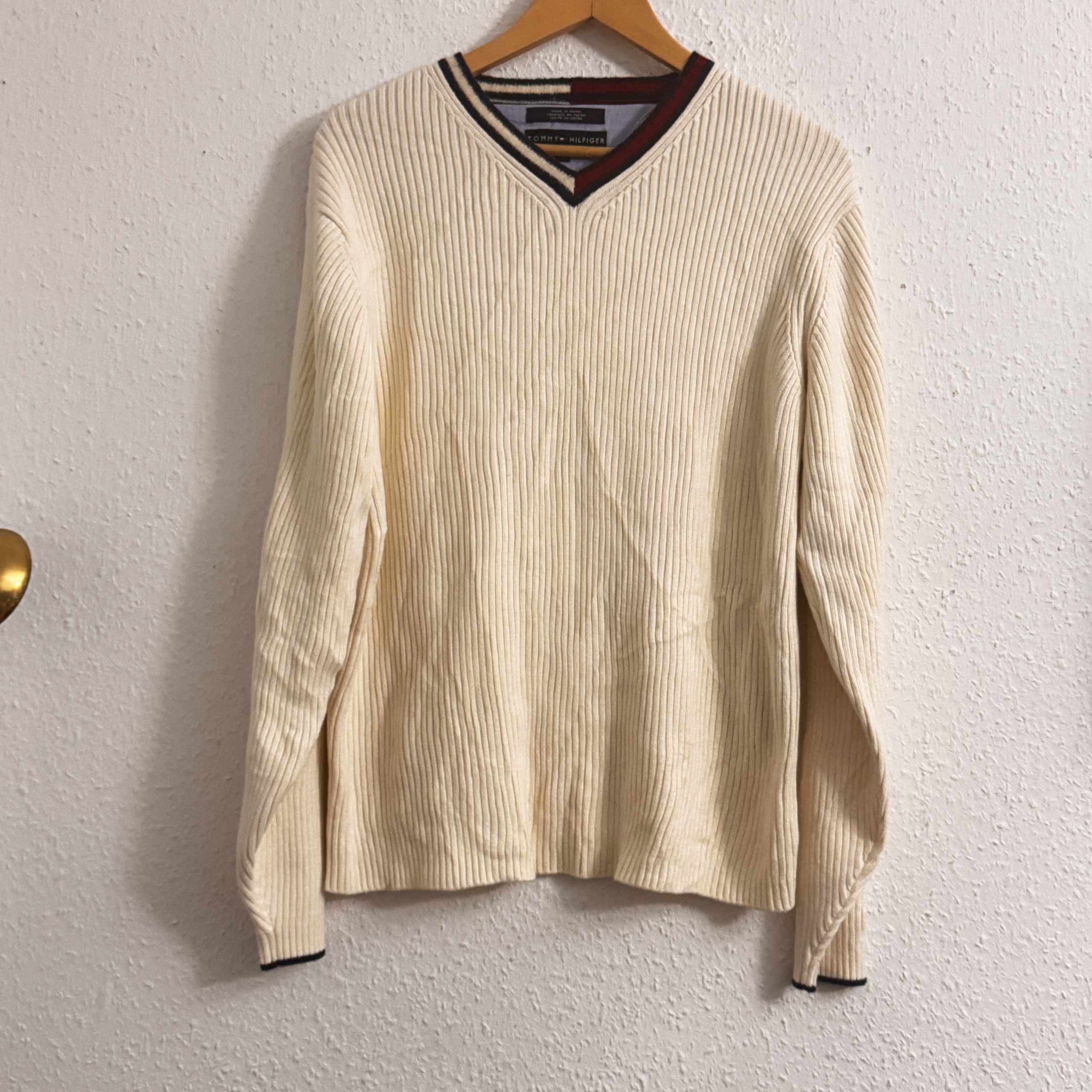 Tommy Hilfiger Cream Ribbed V-Neck Sweater Medium 2714 image 2
