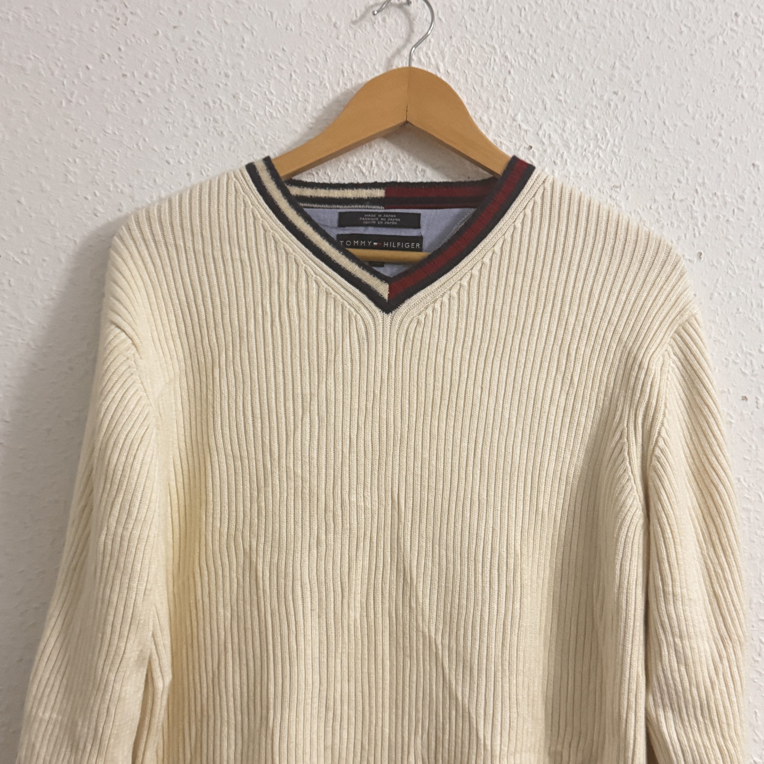 Tommy Hilfiger Cream Ribbed V-Neck Sweater Medium 2714 image 3