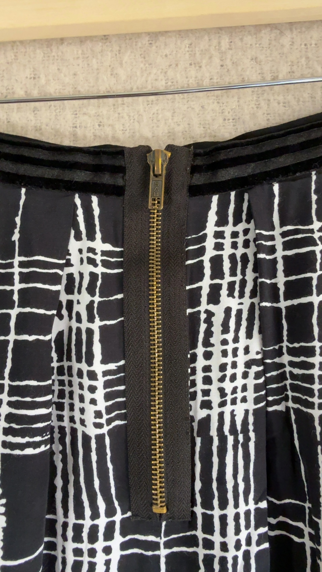 Next Black & White Check Pleated Midi Skirt UK 12 Chic Classic Style image 4