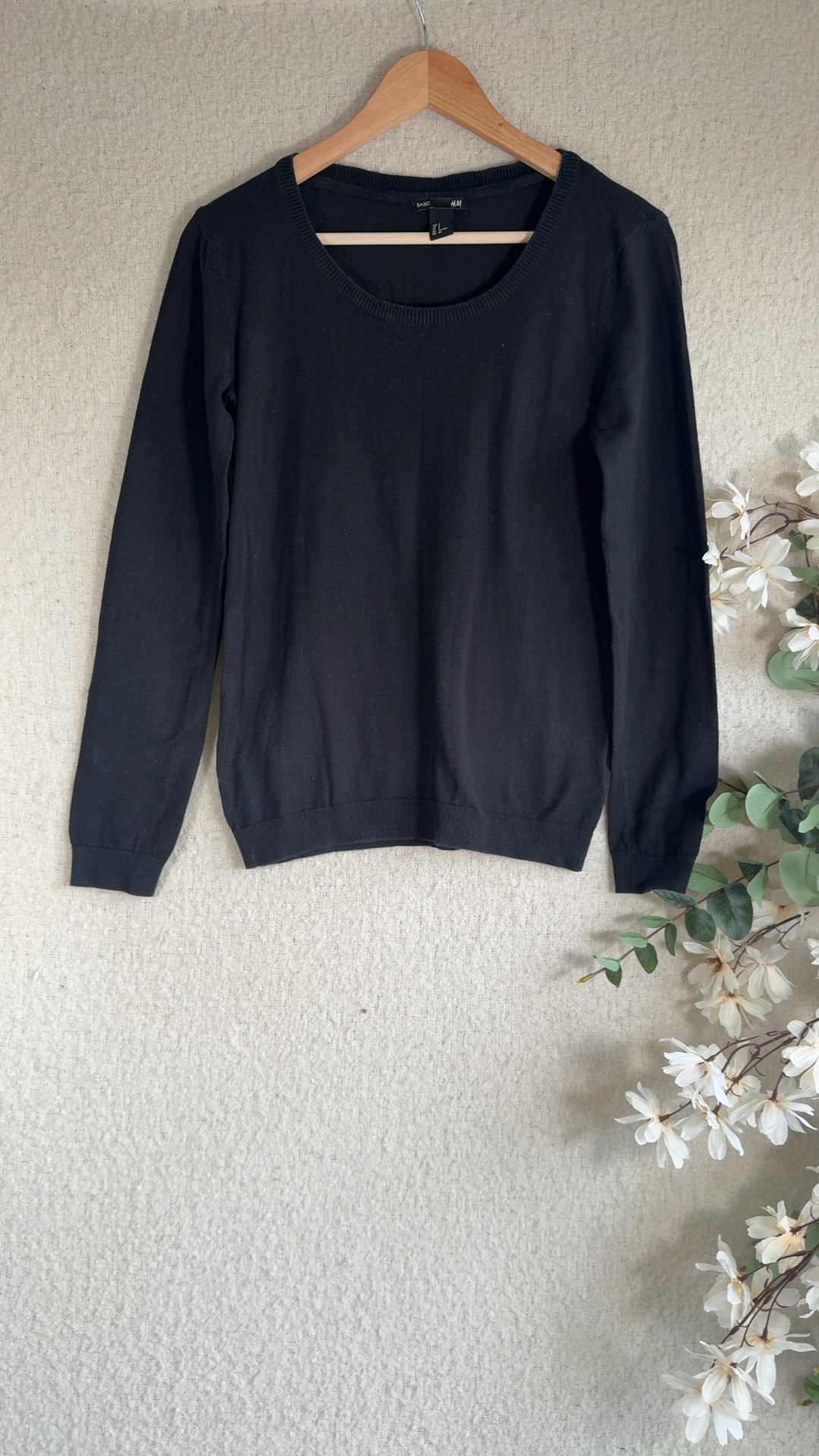 H&M Black Basic Crew Neck Sweater Small Cotton Blend Pullover Lightweight