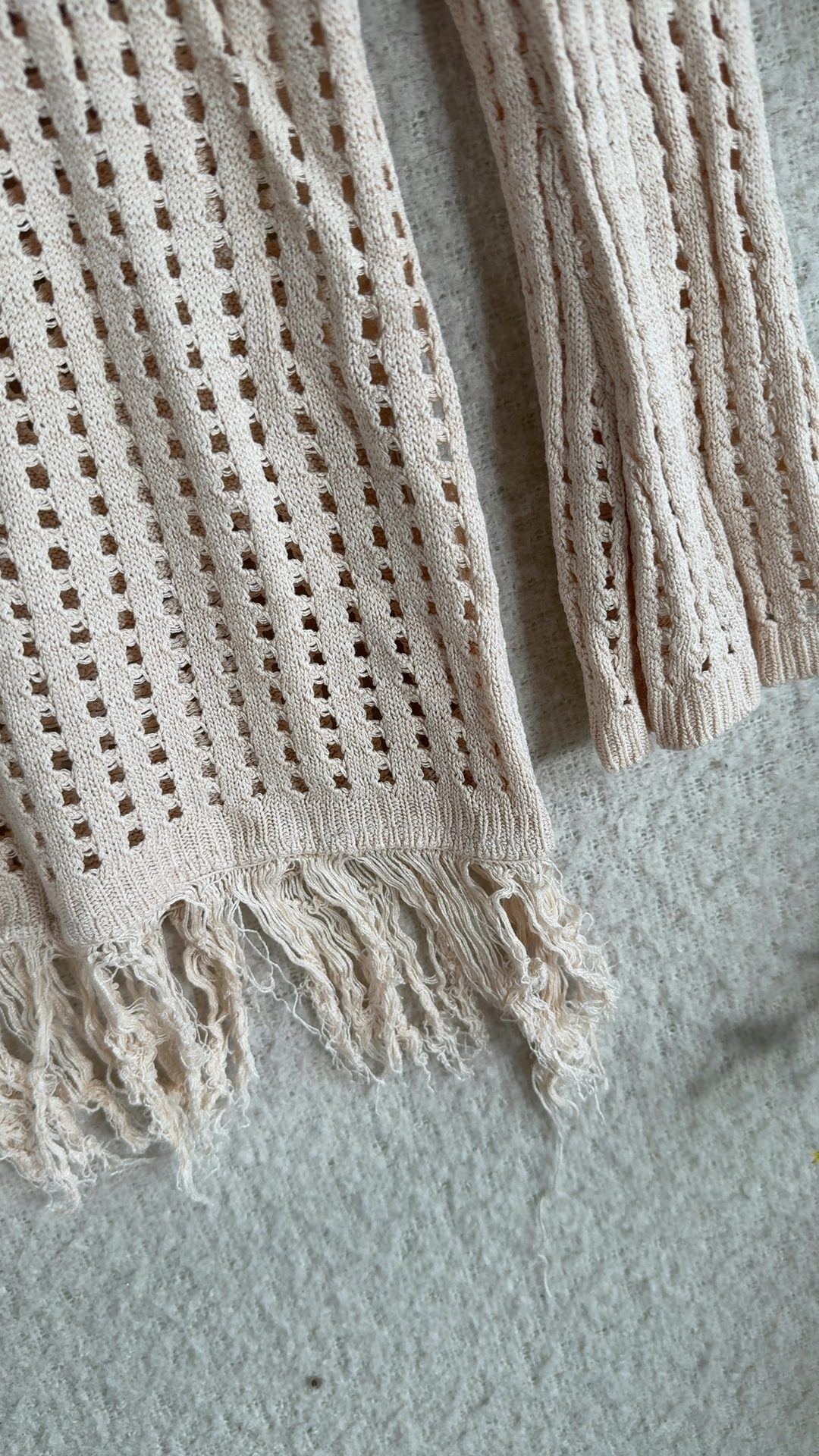 Beige Crochet Knit Long Sleeve Sweater Top Medium Lightweight Summer Style image 3