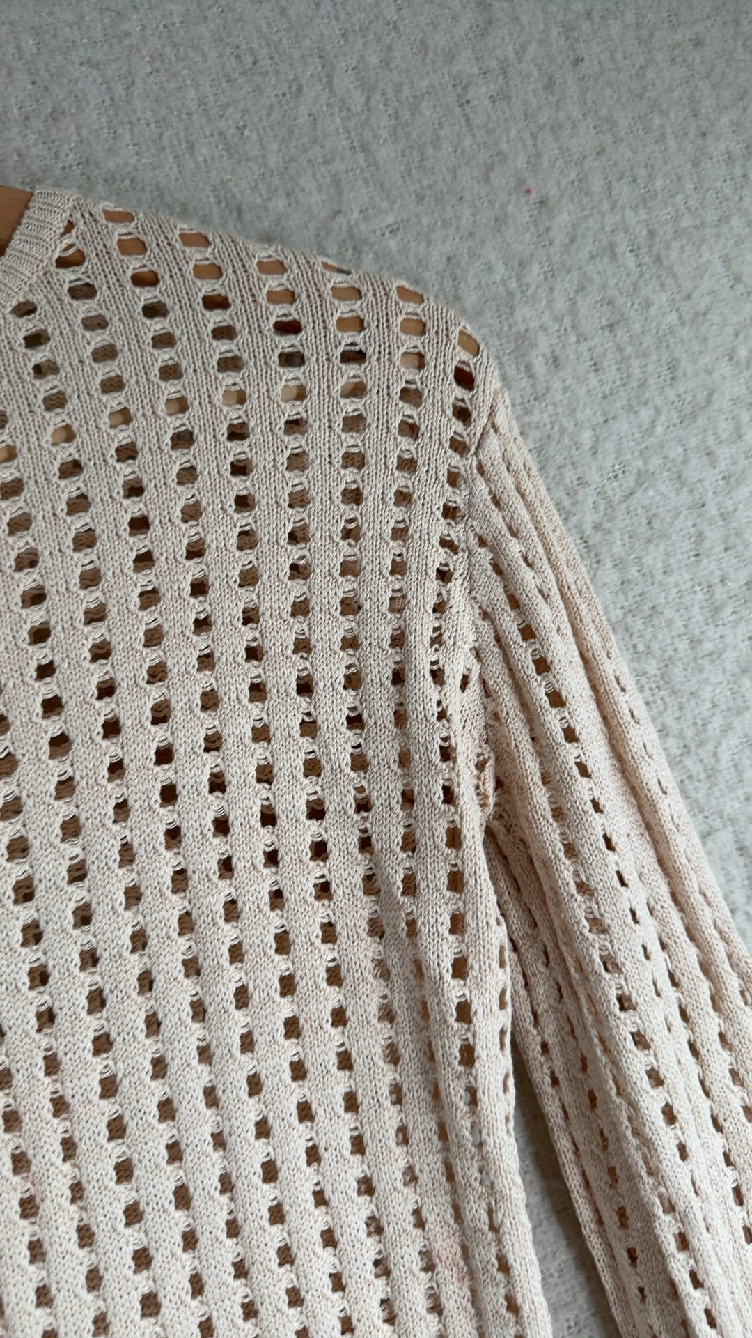 Beige Crochet Knit Long Sleeve Sweater Top Medium Lightweight Summer Style image 5