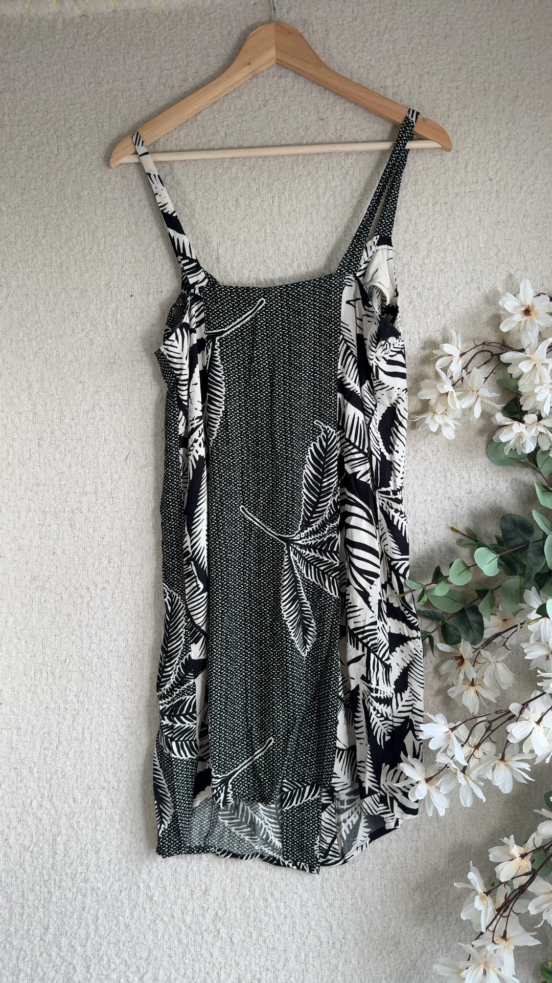 Next Black & White Leaf Print Strappy Dress UK 10 Lightweight Viscose Summer image 5