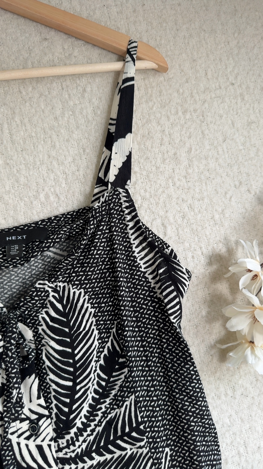 Next Black & White Leaf Print Strappy Dress UK 10 Lightweight Viscose Summer image 2