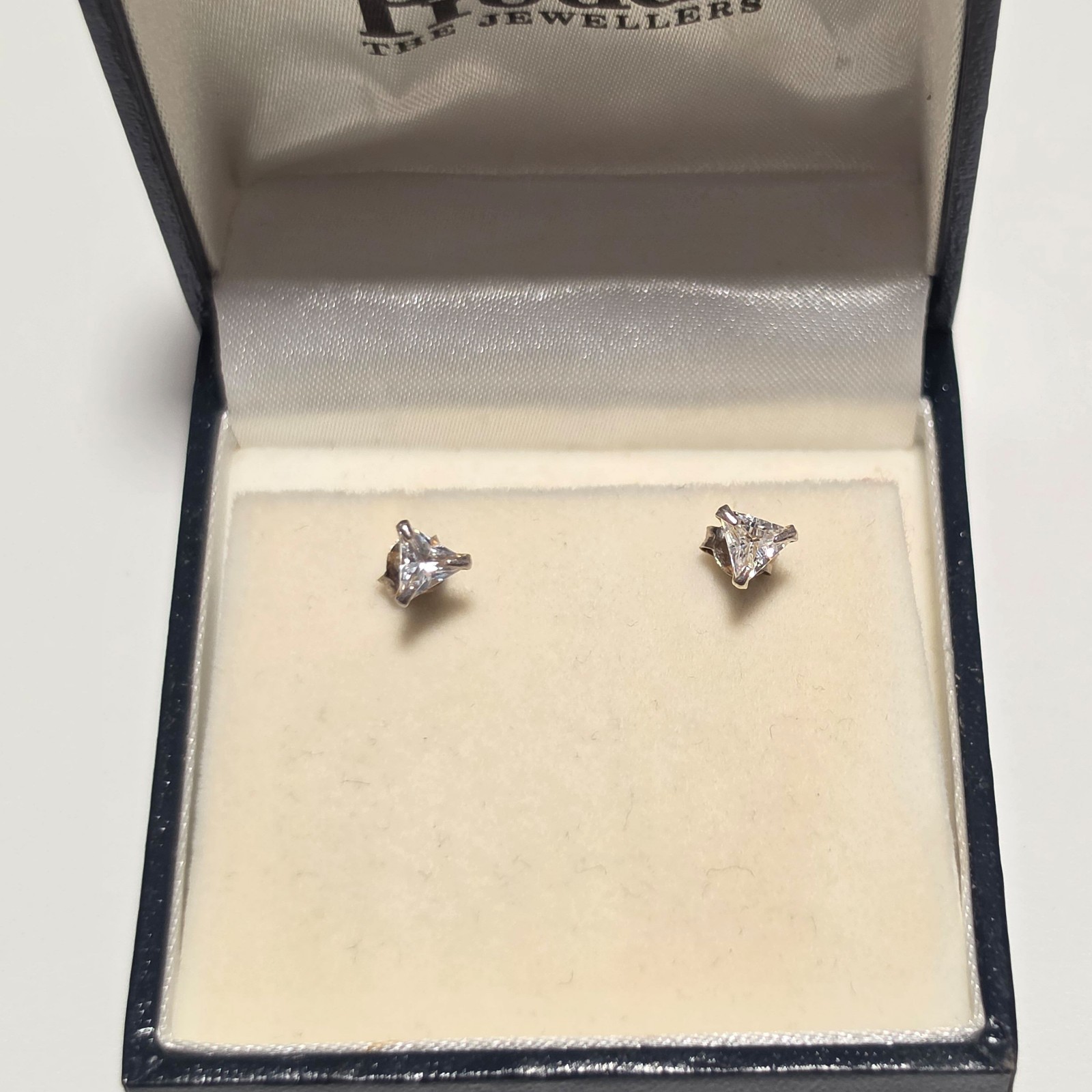 925 sterling Silver Clear Triangle Stud Earrings