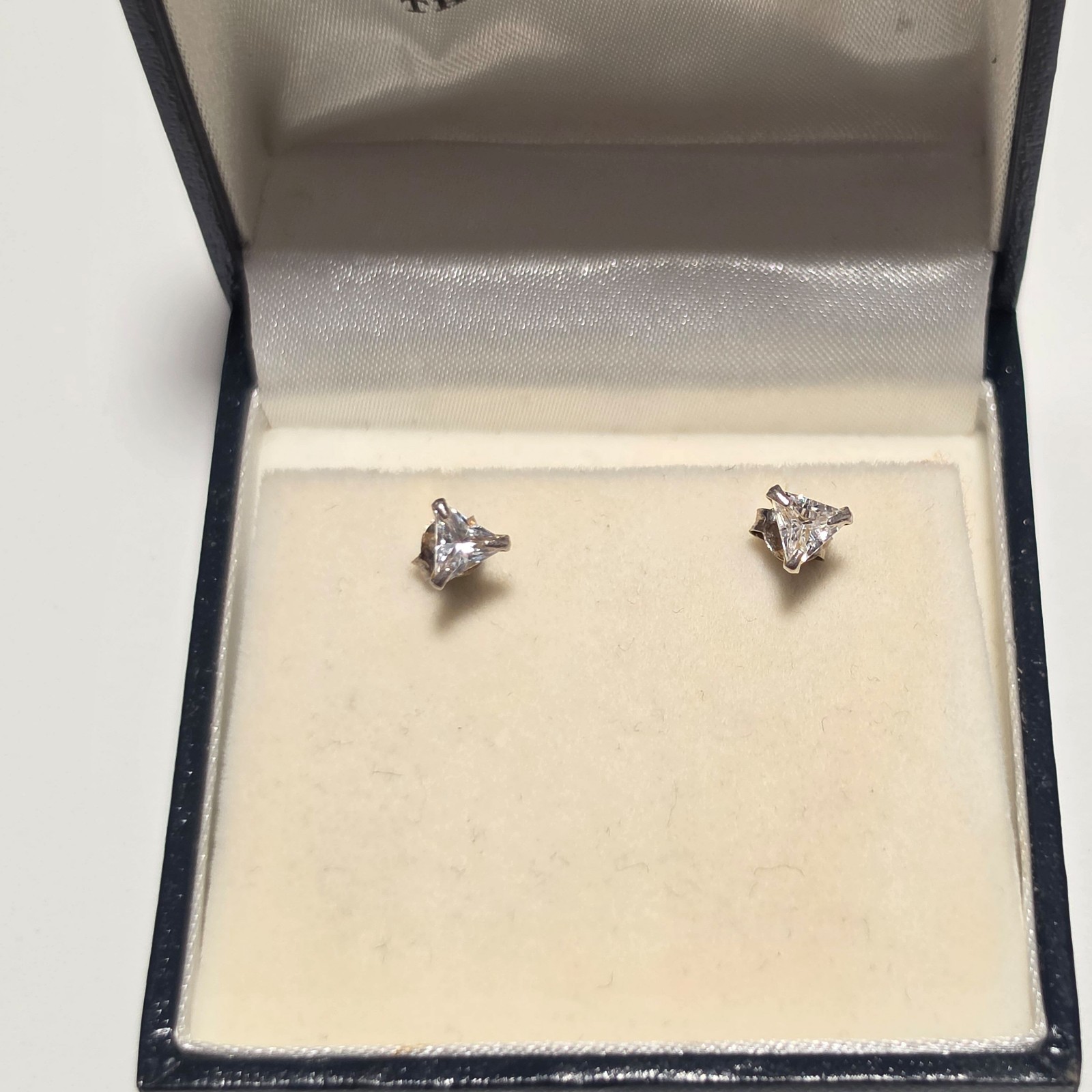 925 sterling Silver Clear Triangle Stud Earrings image 2