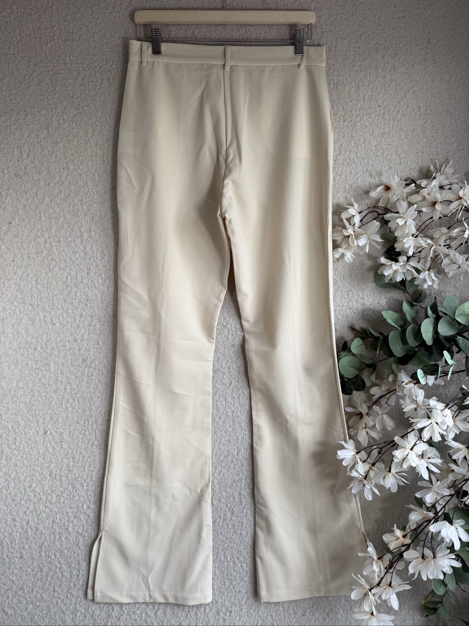 Motel Cream Flared Trousers Women's Medium Stylish High Waisted Bottoms image 5