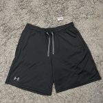 Under Armour Black Loose Fit Sports Shorts XL Breathable Polyester