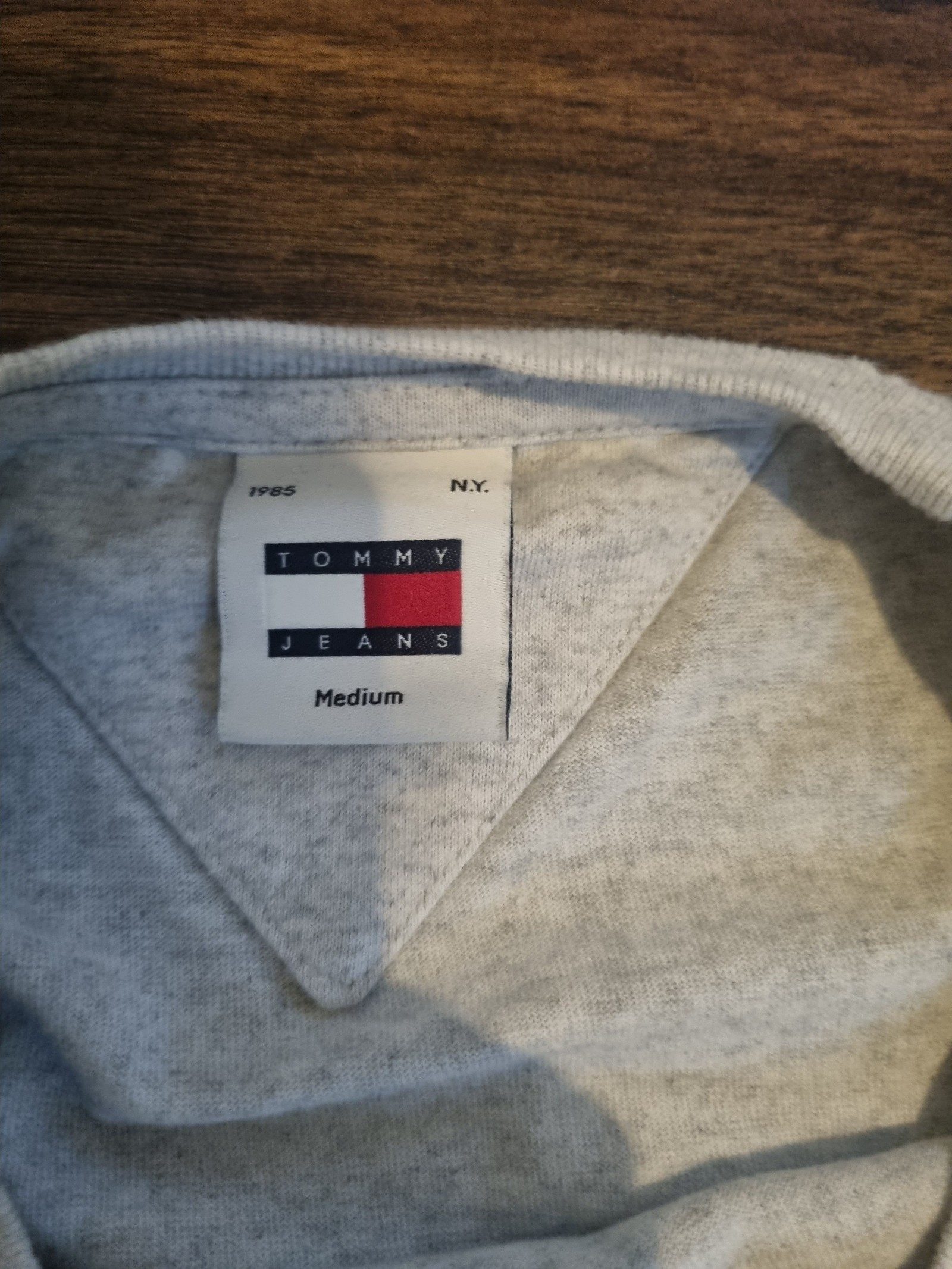 Tommy Jeans Grey Cotton T-Shirt Medium Chest 27 in image 3