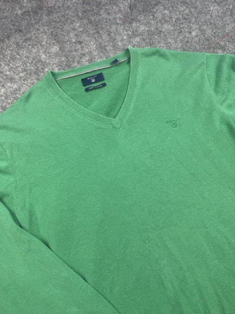 Gant Green V Neck Sweater Large image 2