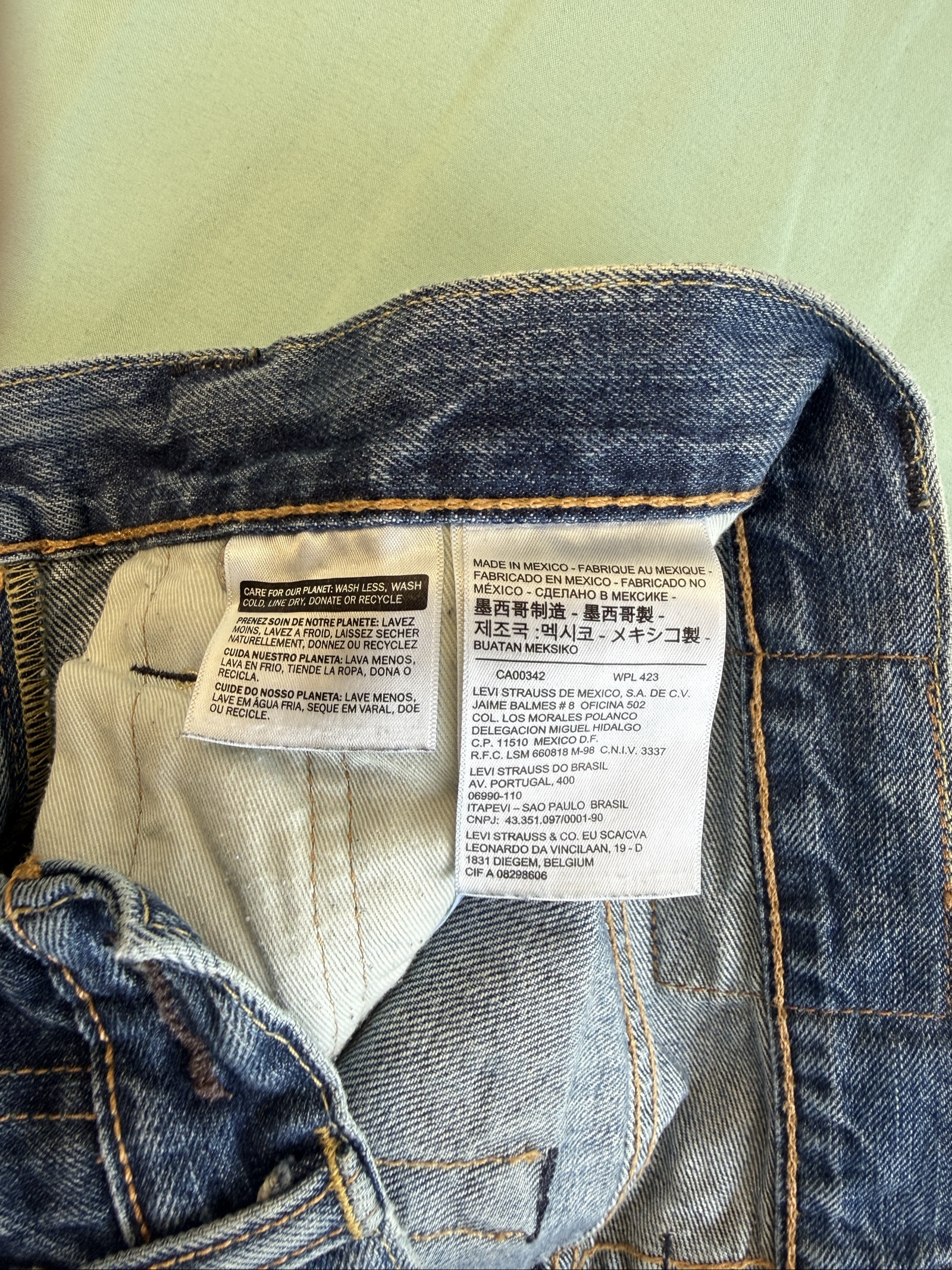 Levi's Blue 511 Slim Fit Denim Jeans 28 Waist 30 Length image 4