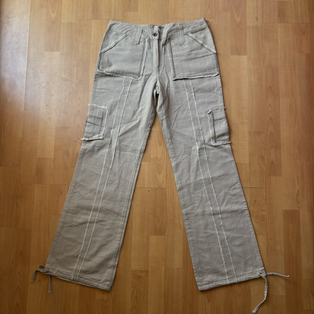 Alise Beige Bootcut Cargo trousers, Waist 31 in, Length 40 in