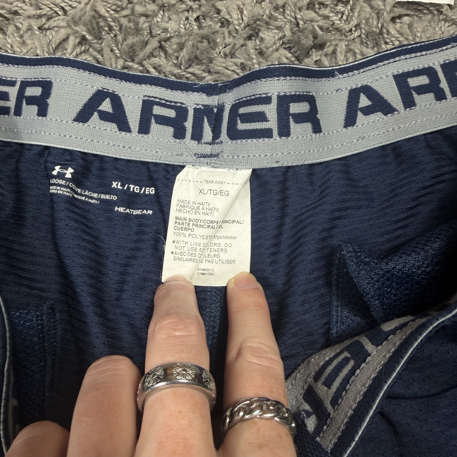 Under Armour Navy & Grey Athletic Shorts XL Loose Fit HeatGear image 5