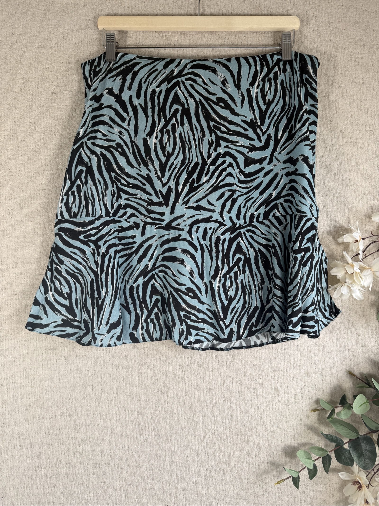 Papaya Blue & Black Animal Print Flared Skirt UK 16 Stylish Trendy Summer