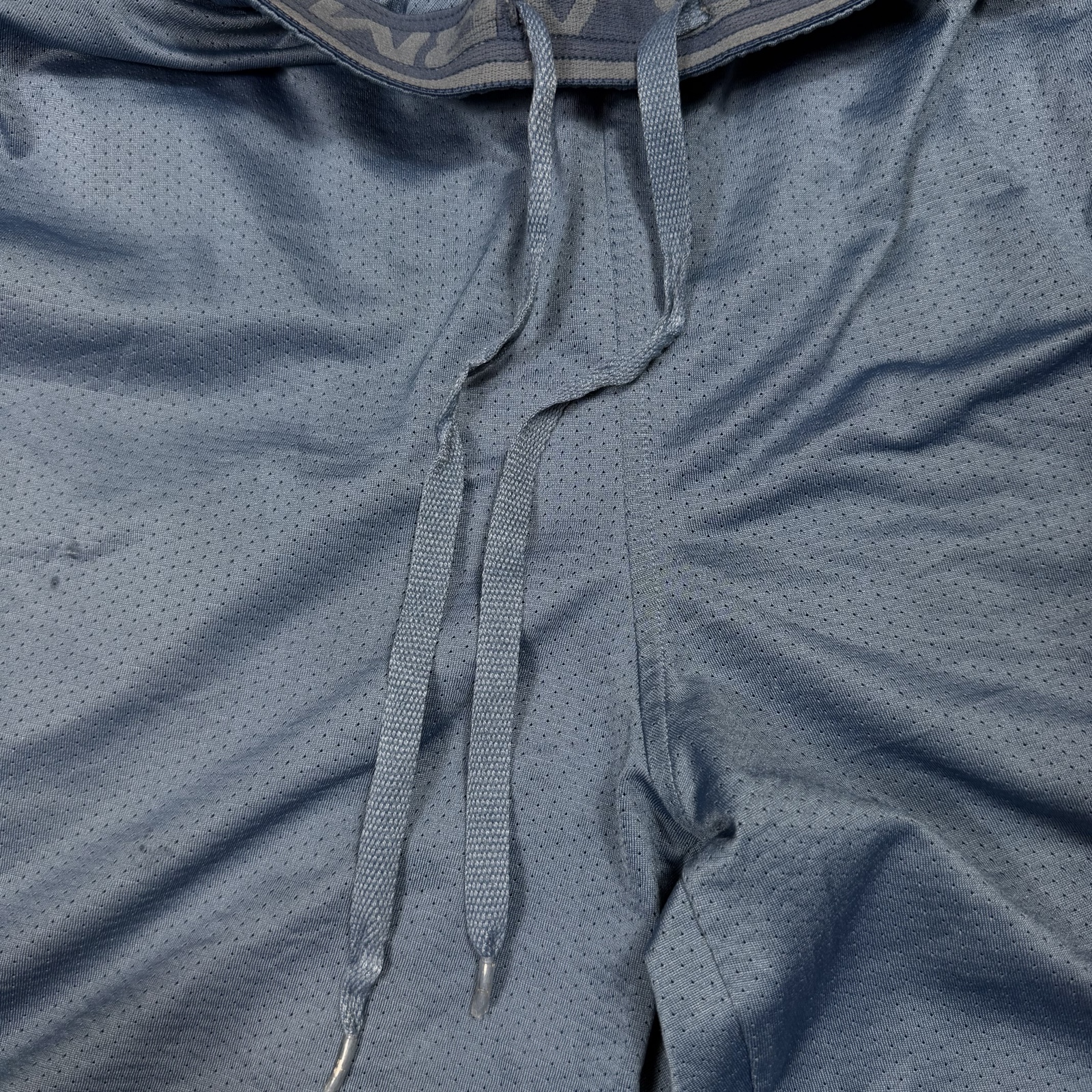Under Armour Blue Sports Shorts M Mesh Lightweight Athletic image 7