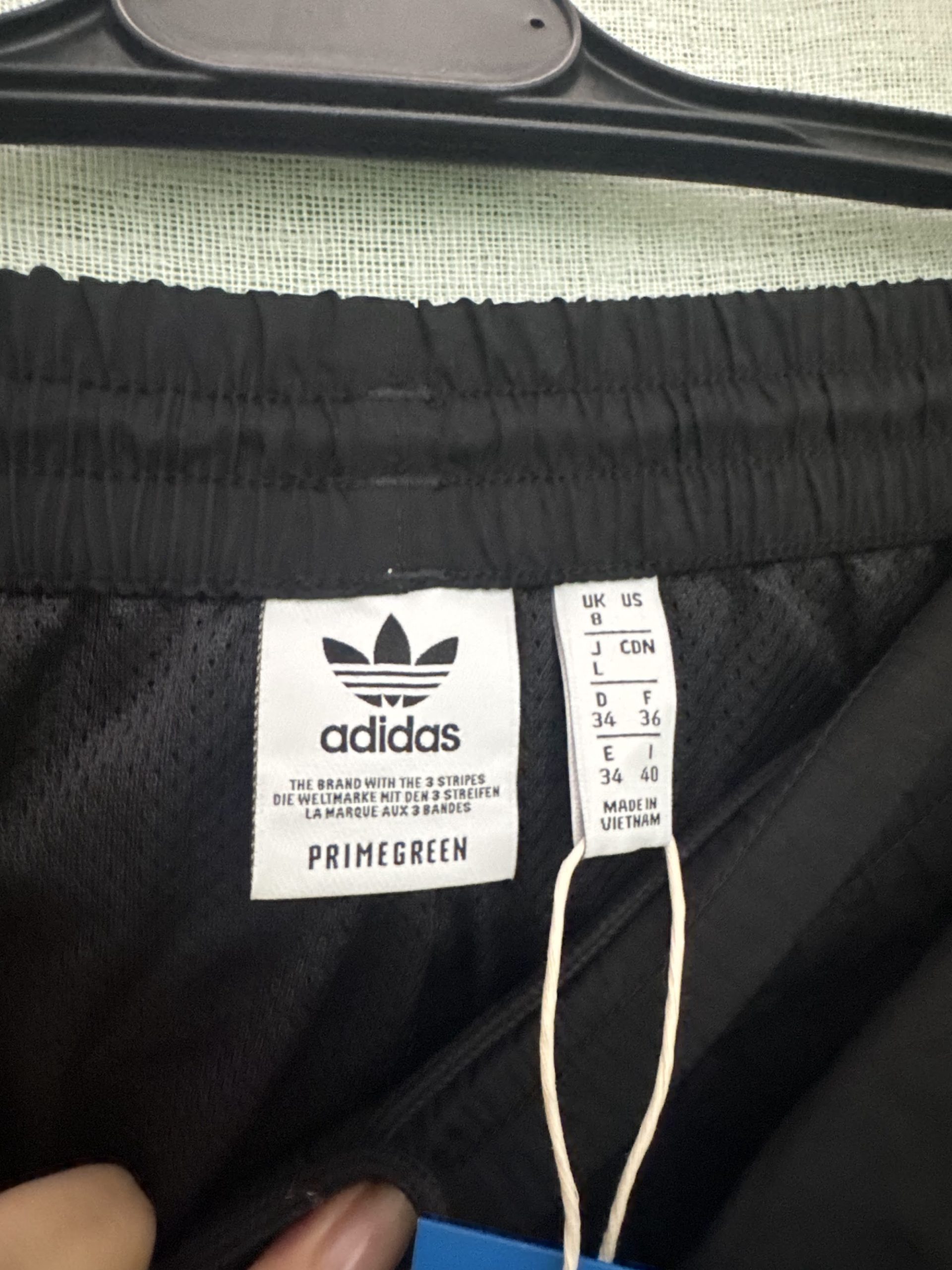 Short Adidas Originals 3-Stripes (GN2865) – Negro, talla 34, nuevo image 2