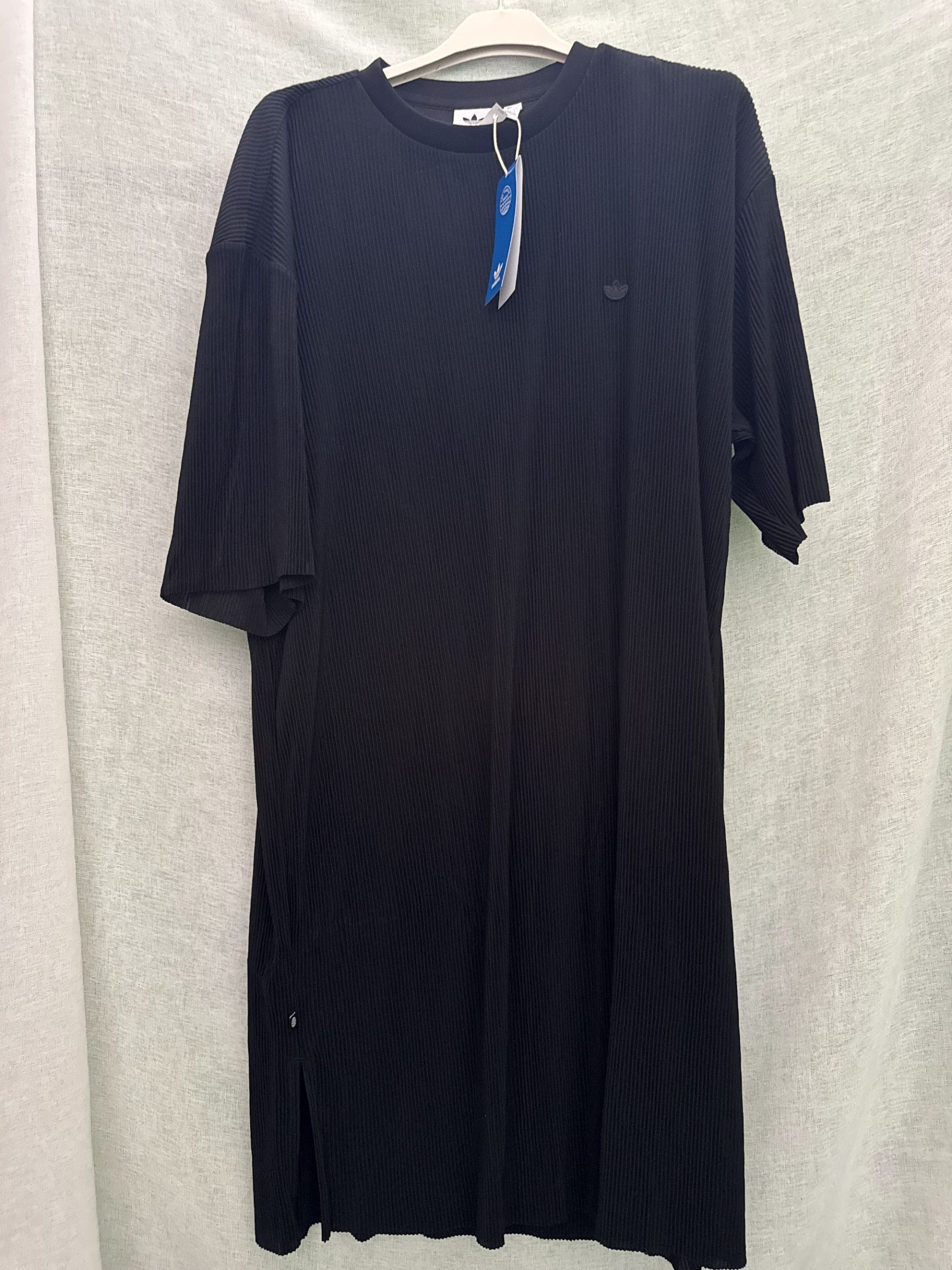 Vestido camiseta Adidas Originals – Negro, talla 38, nuevo