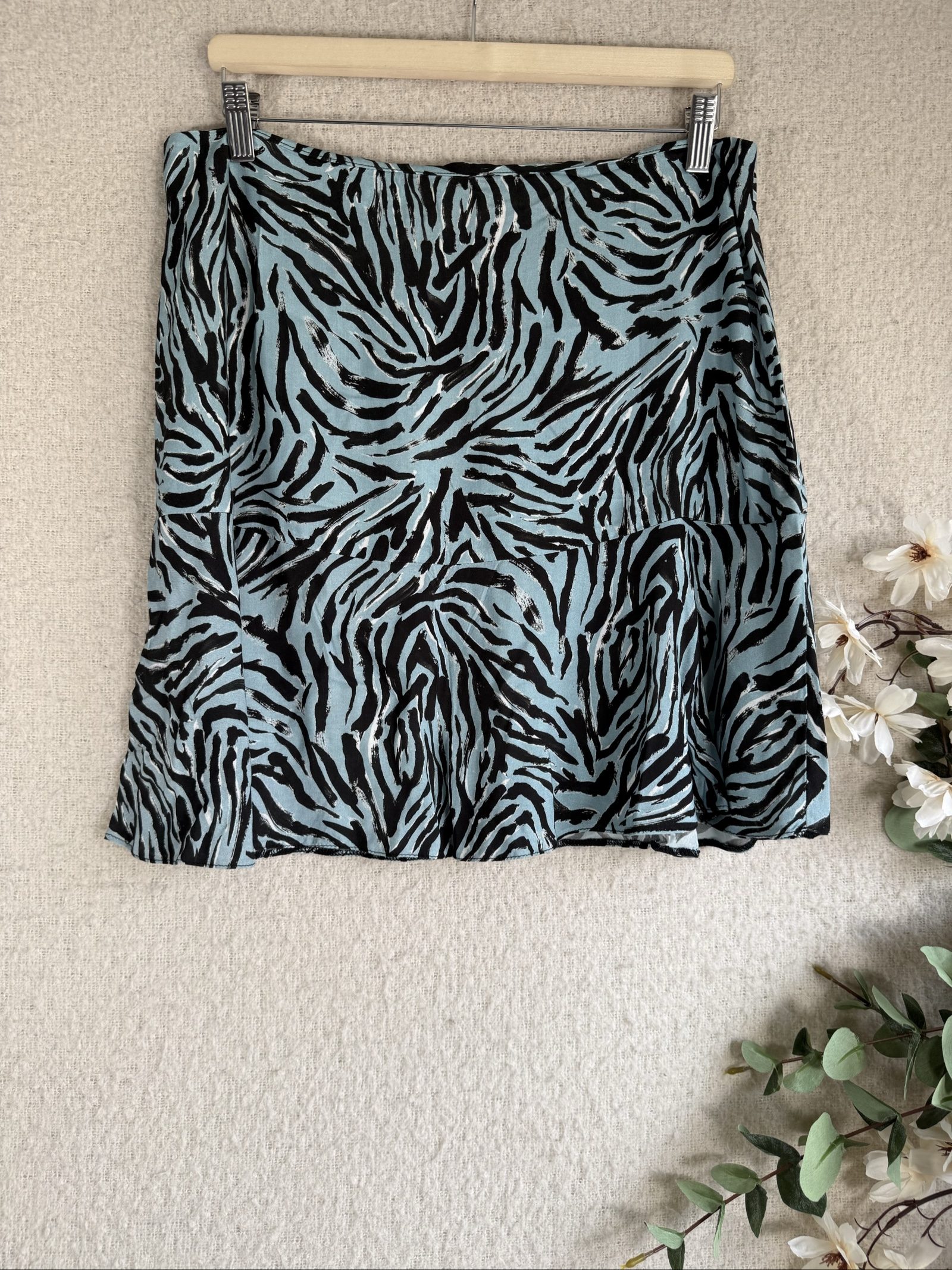 Papaya Blue & Black Zebra Print Skirt UK 14 Stylish Summer Casual Midi Skirt