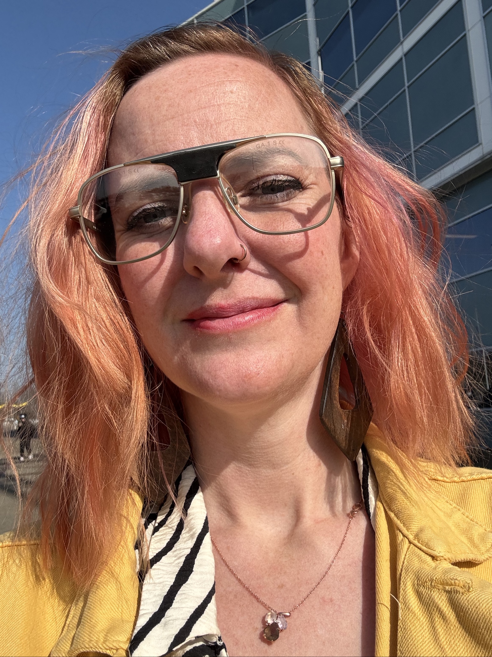 Retro Gold Metal Aviator Glasses Unisex