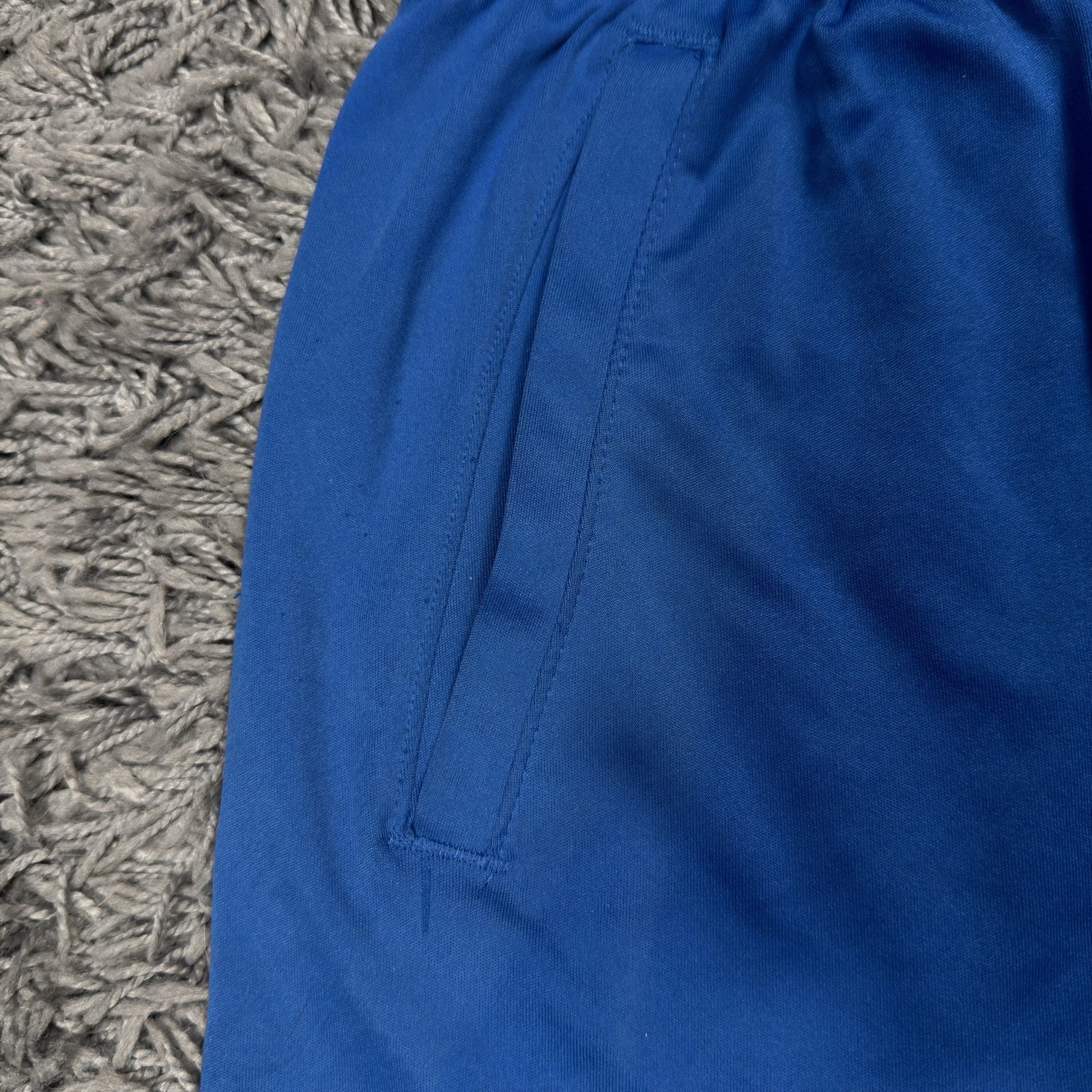 Under Armour Blue Athletic Shorts Medium Polyester Pockets Made in Honduras image 4
