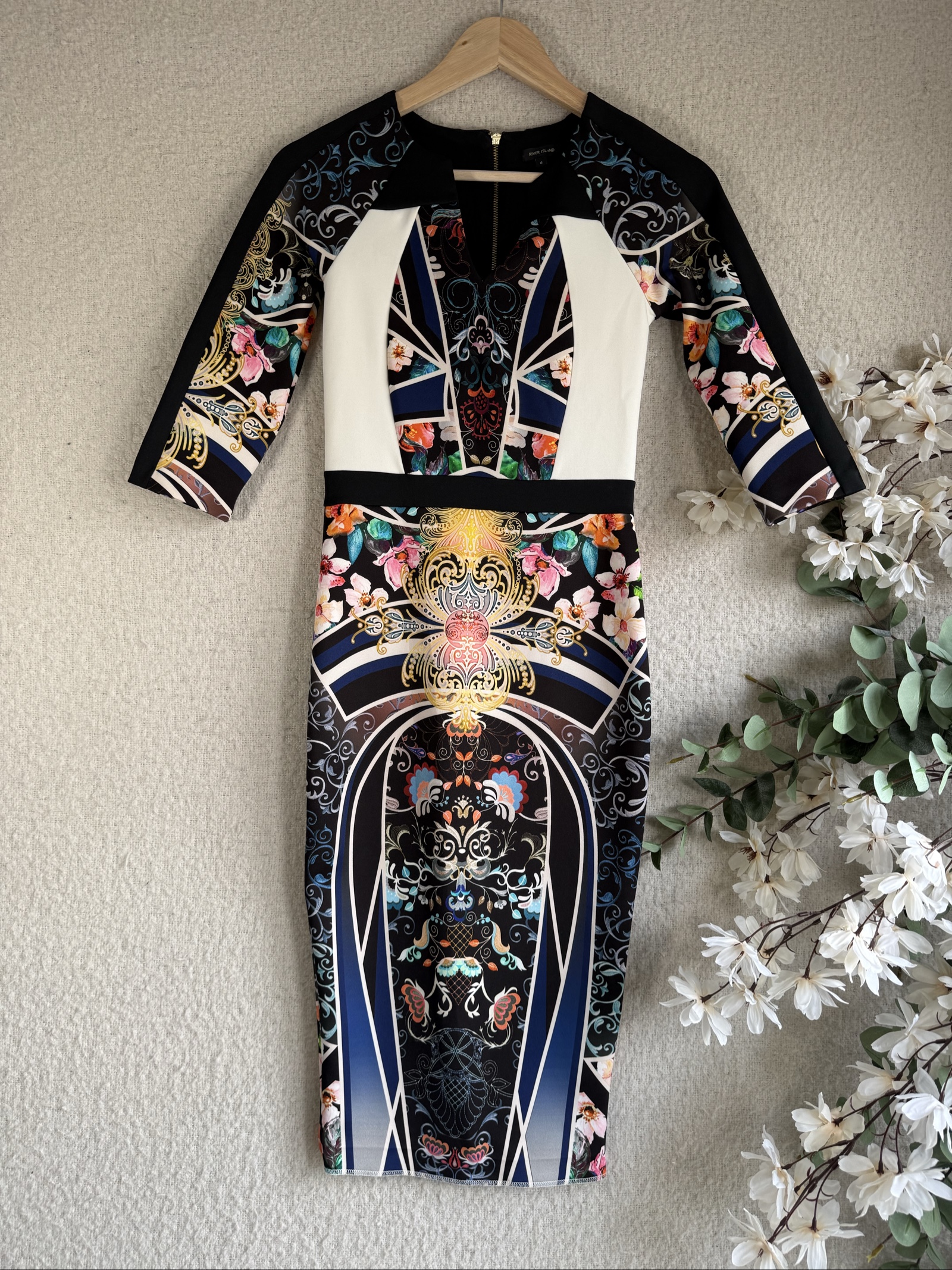 River Island Multi Colour Printed Bodycon Dress UK 6 Elegant Floral Pattern