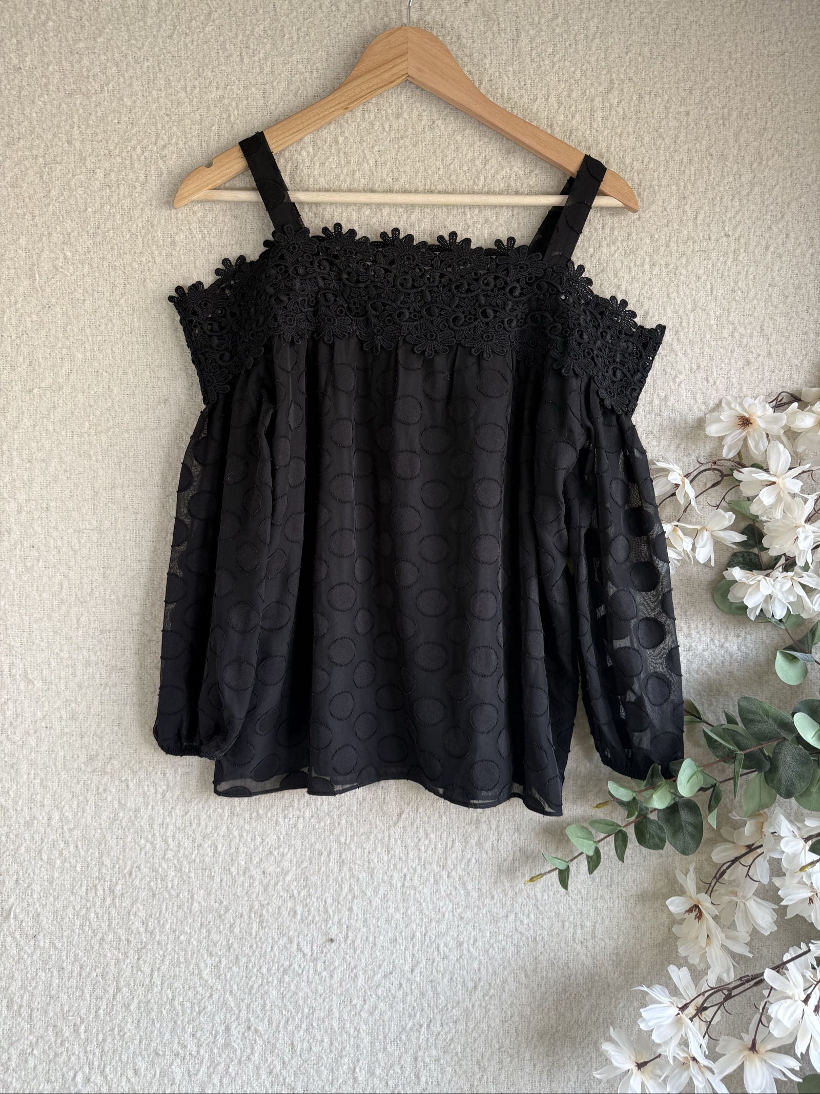 Soon Black Off Shoulder Lace Trim Cold Shoulder Top UK 10 Elegant Stylish