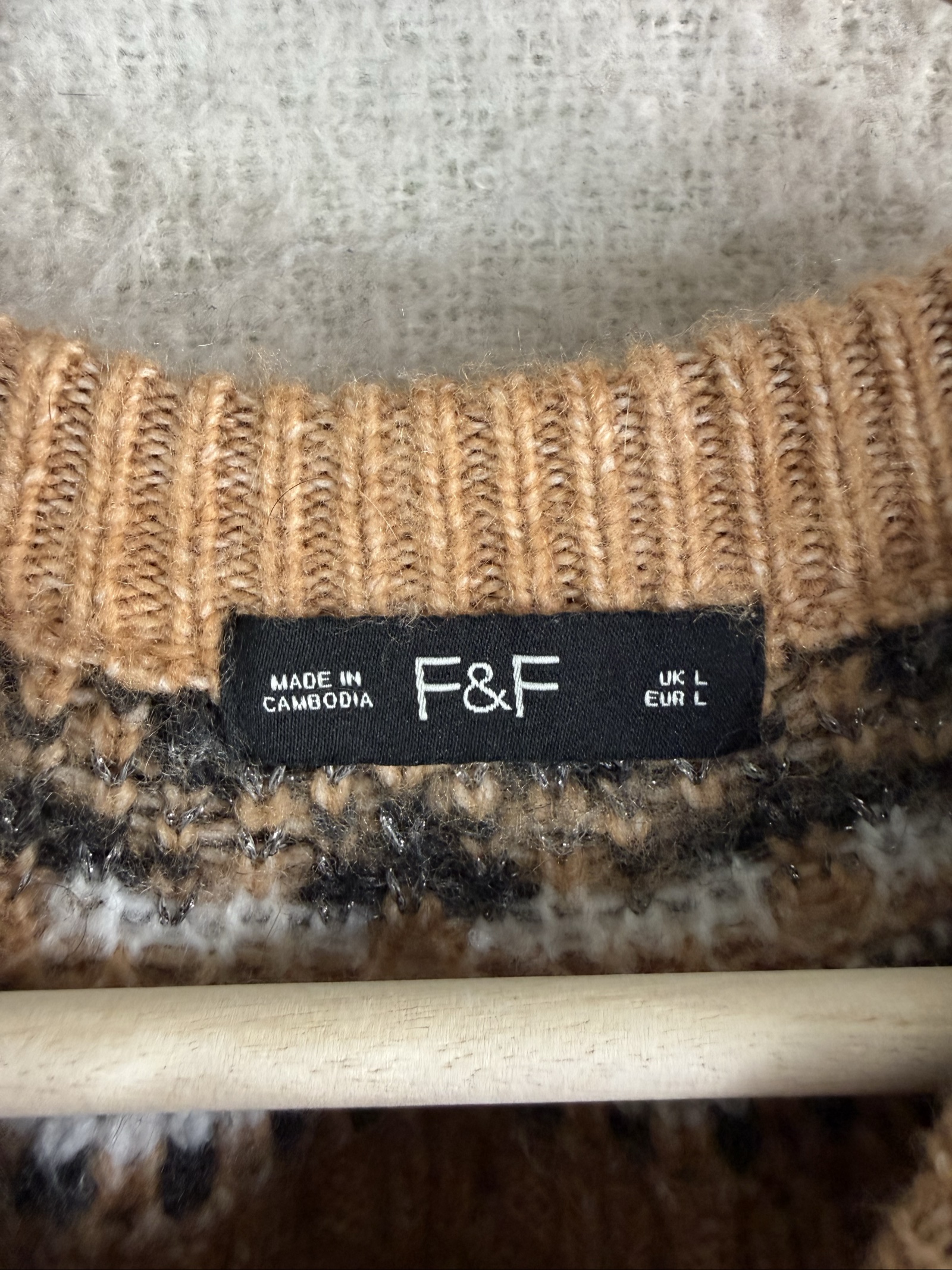 F&F Camel & White Fair Isle Knit Jumper UK Large Stylish Winter Sweater image 3