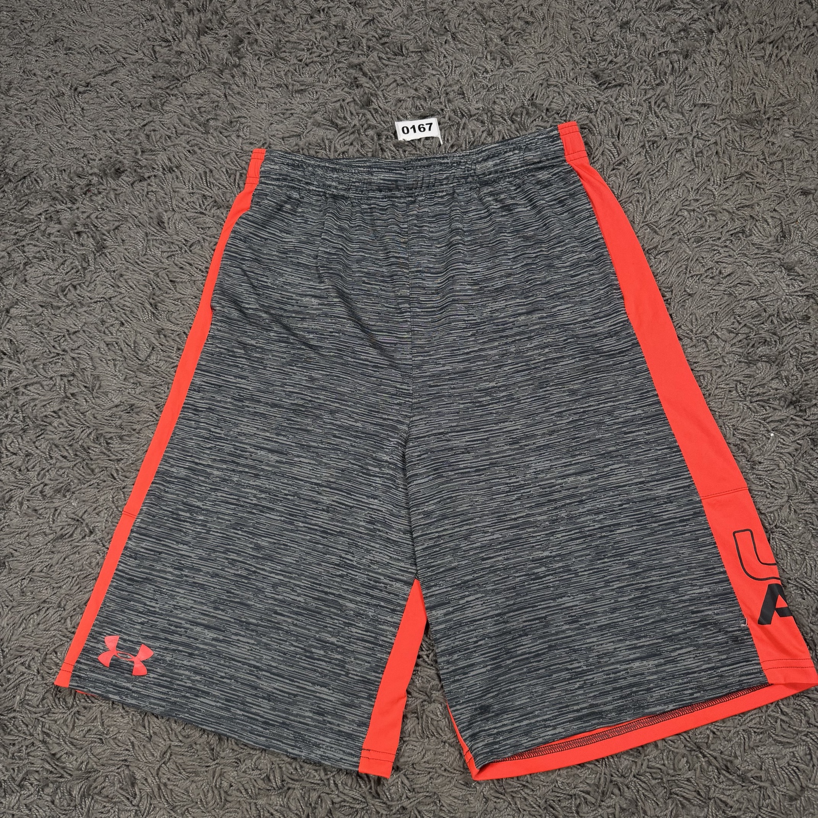 Under Armour Grey & Orange Sports Shorts XL Loose Fit