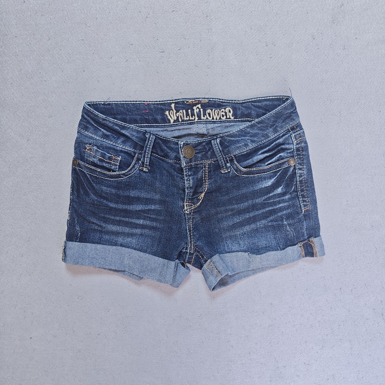 Wallflower Y2k Ultra Low Rise Denim Festival Booty Shorts Womens Blue Size 1