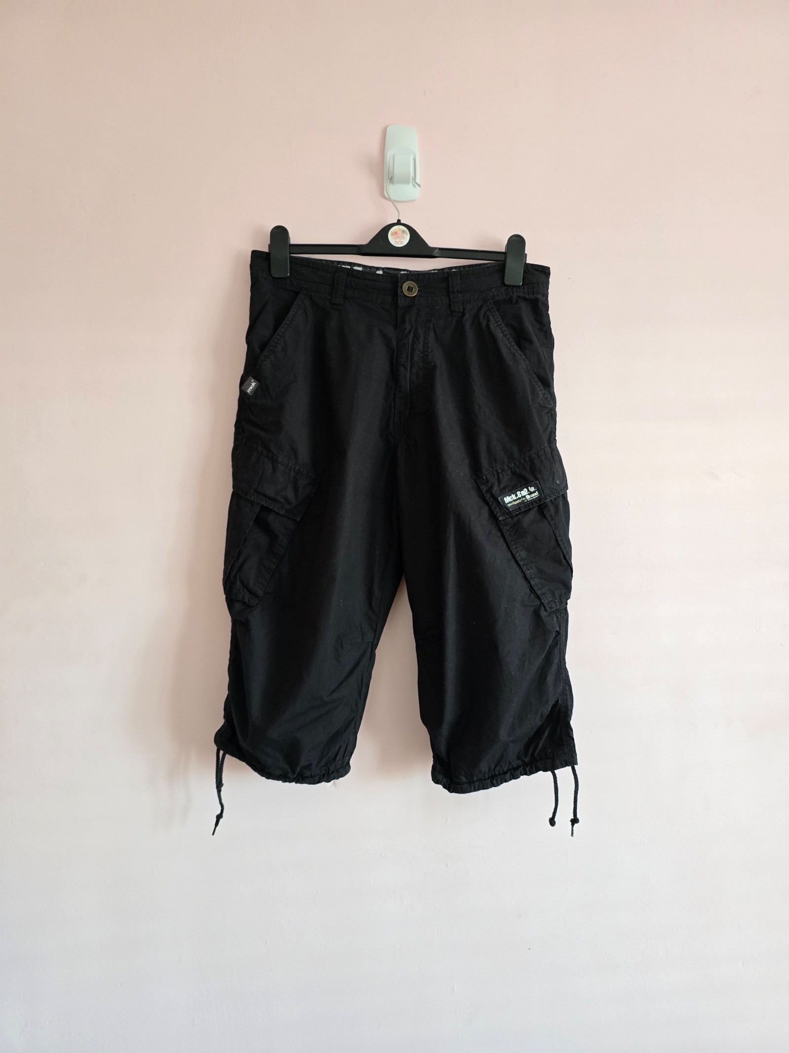 McKenzie Black Cargo Shorts Medium Drawstring Hem Men's
