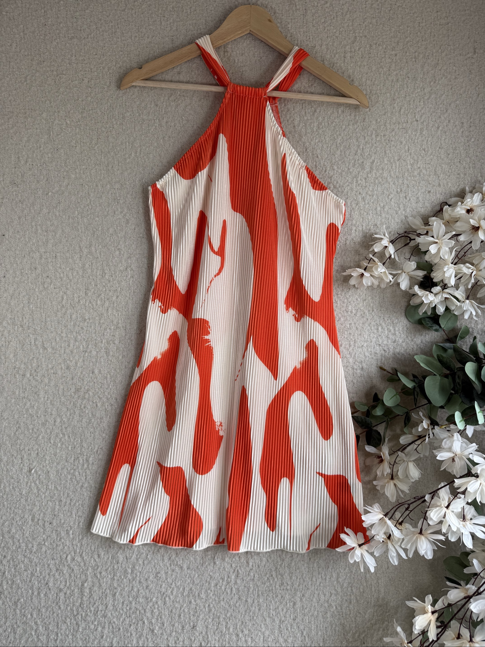 Shein Orange & White Pleated Mini Dress Medium Halter Neck Summer Style