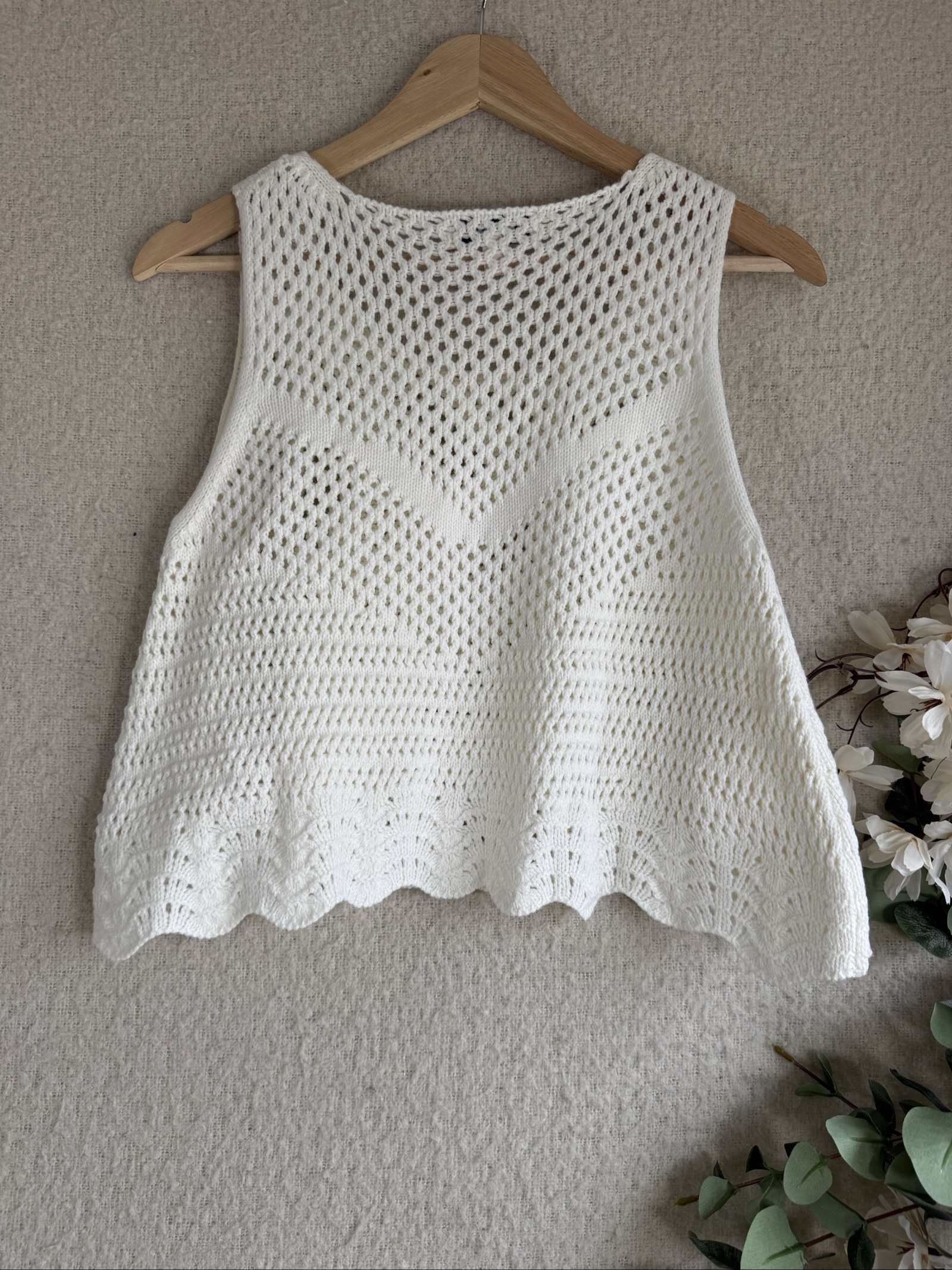 Lipsy White Crochet Knit Tank Top UK 8 Lightweight Summer Layered image 5