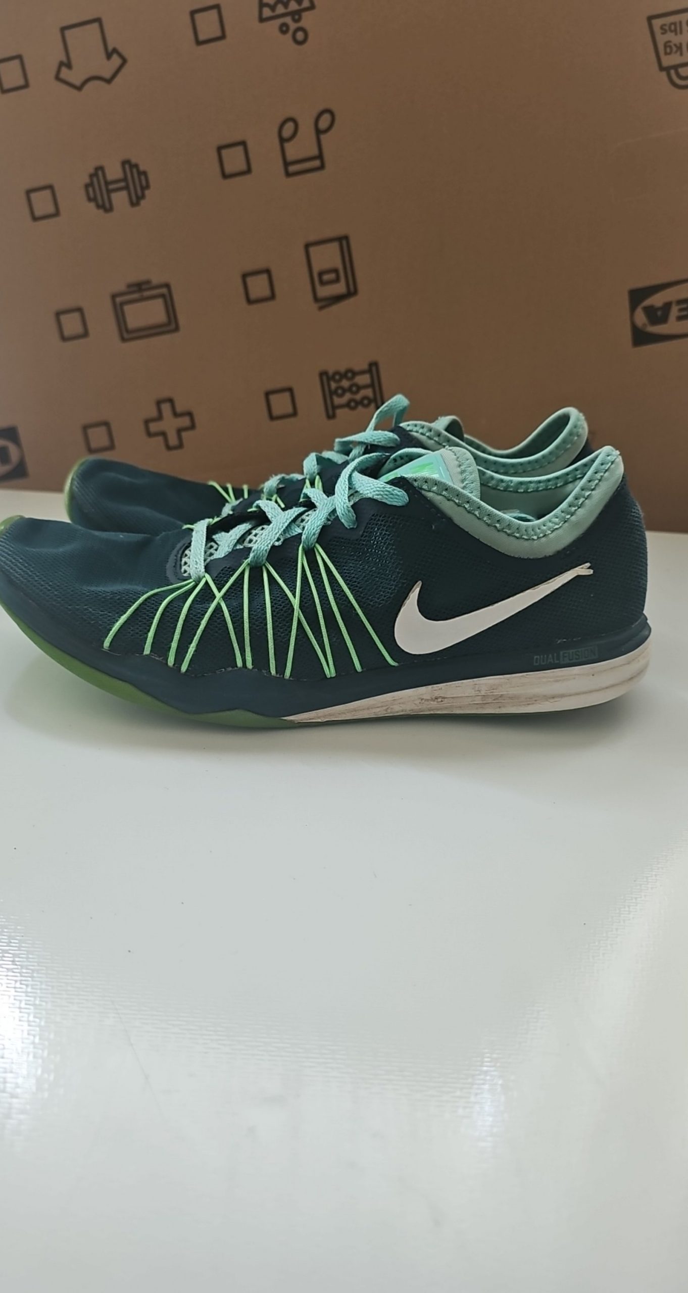 Nike Black & Green Dual Fusion Training Shoes US 8.5