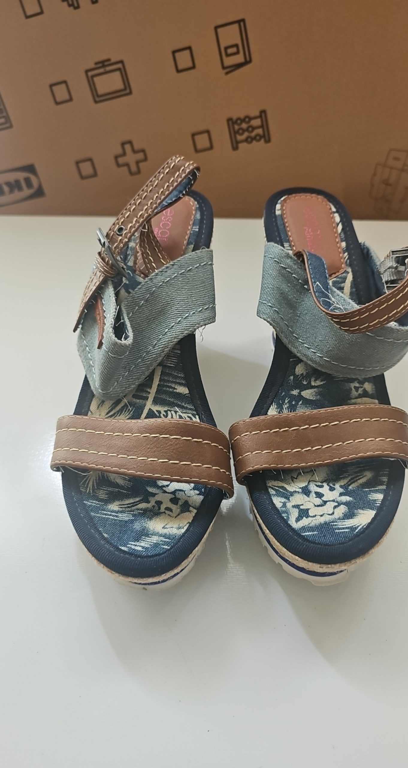Escape Brown & Green Wedge Sandals Simple Design Women's Other image 2