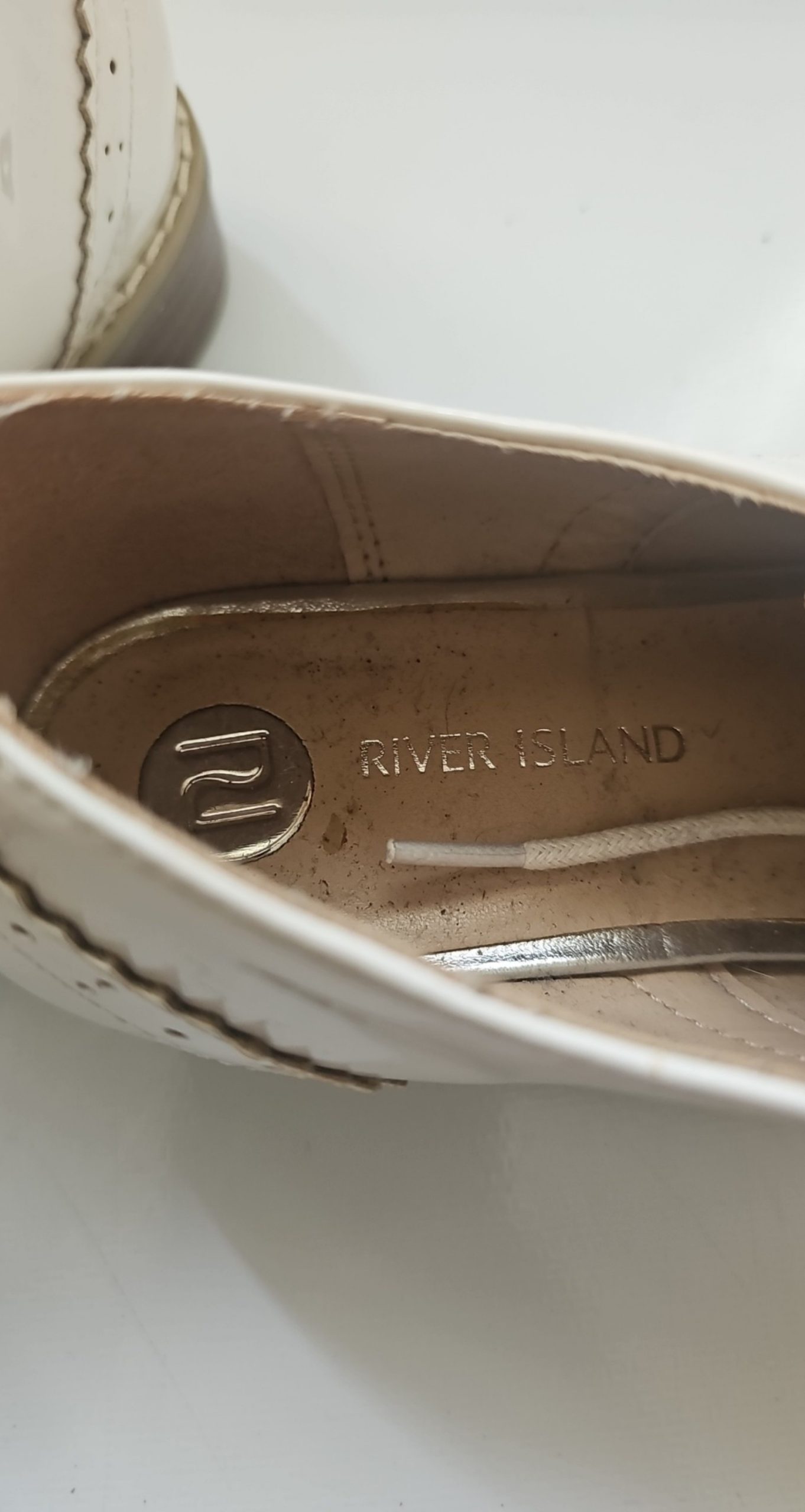 River Island Cream Synthetic Brogues UK 4 EU 37 Lace-Up Cut-Out Design image 6