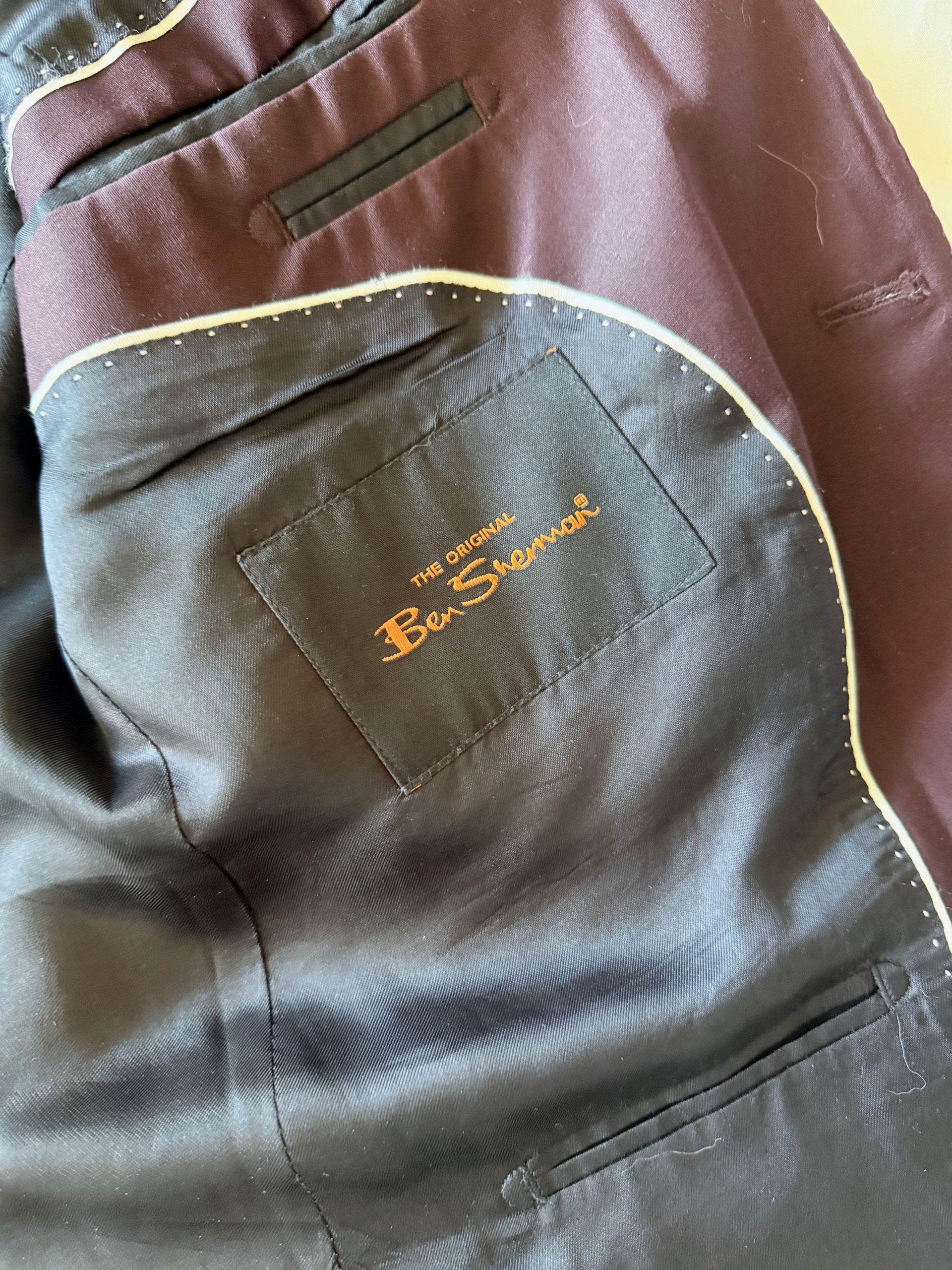 Ben Sherman Burgundy Suit Jacket & Trousers 32R Jacket 38R image 2