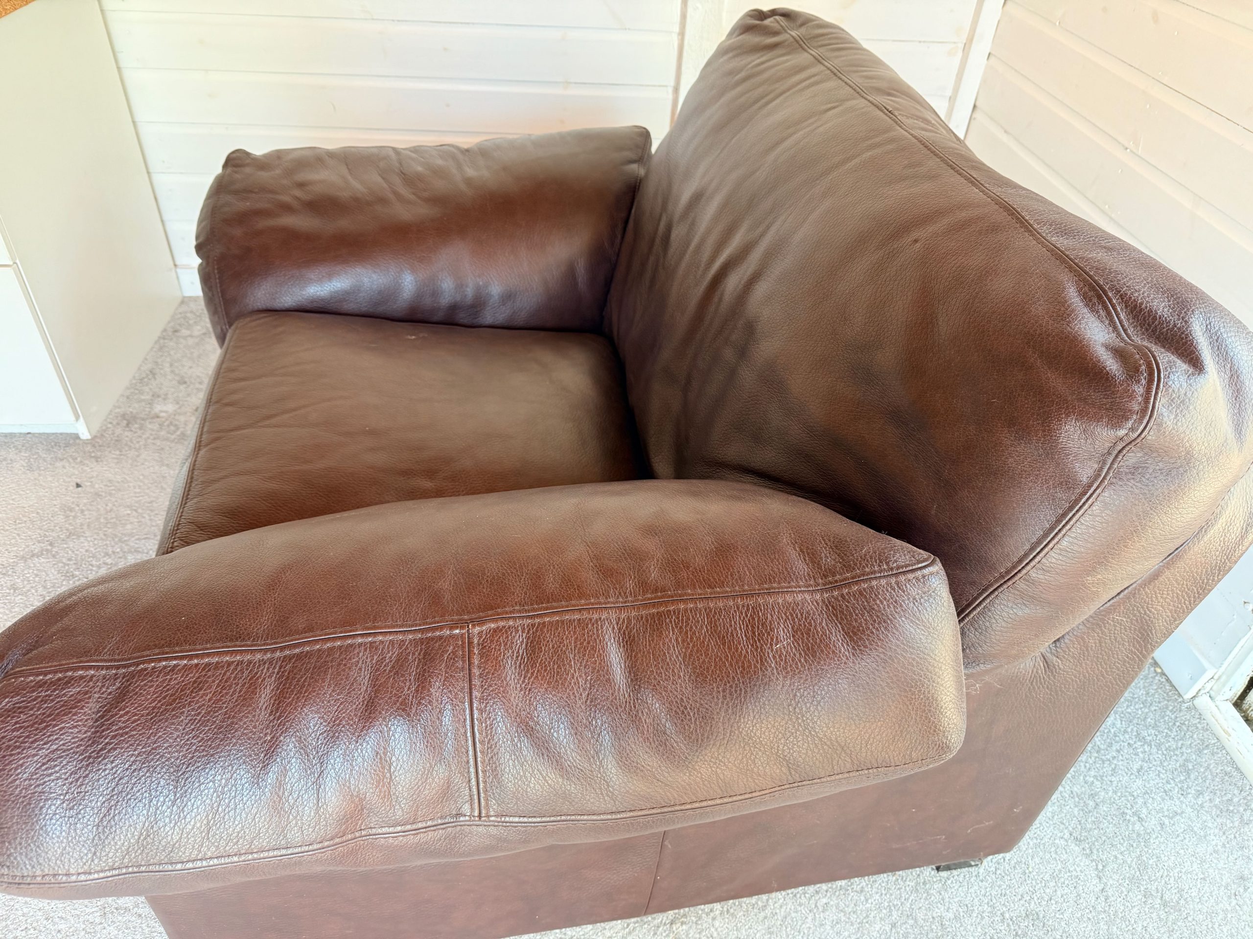 Brown Leather Armchair Cuddle Chair Excellent Condition image 6