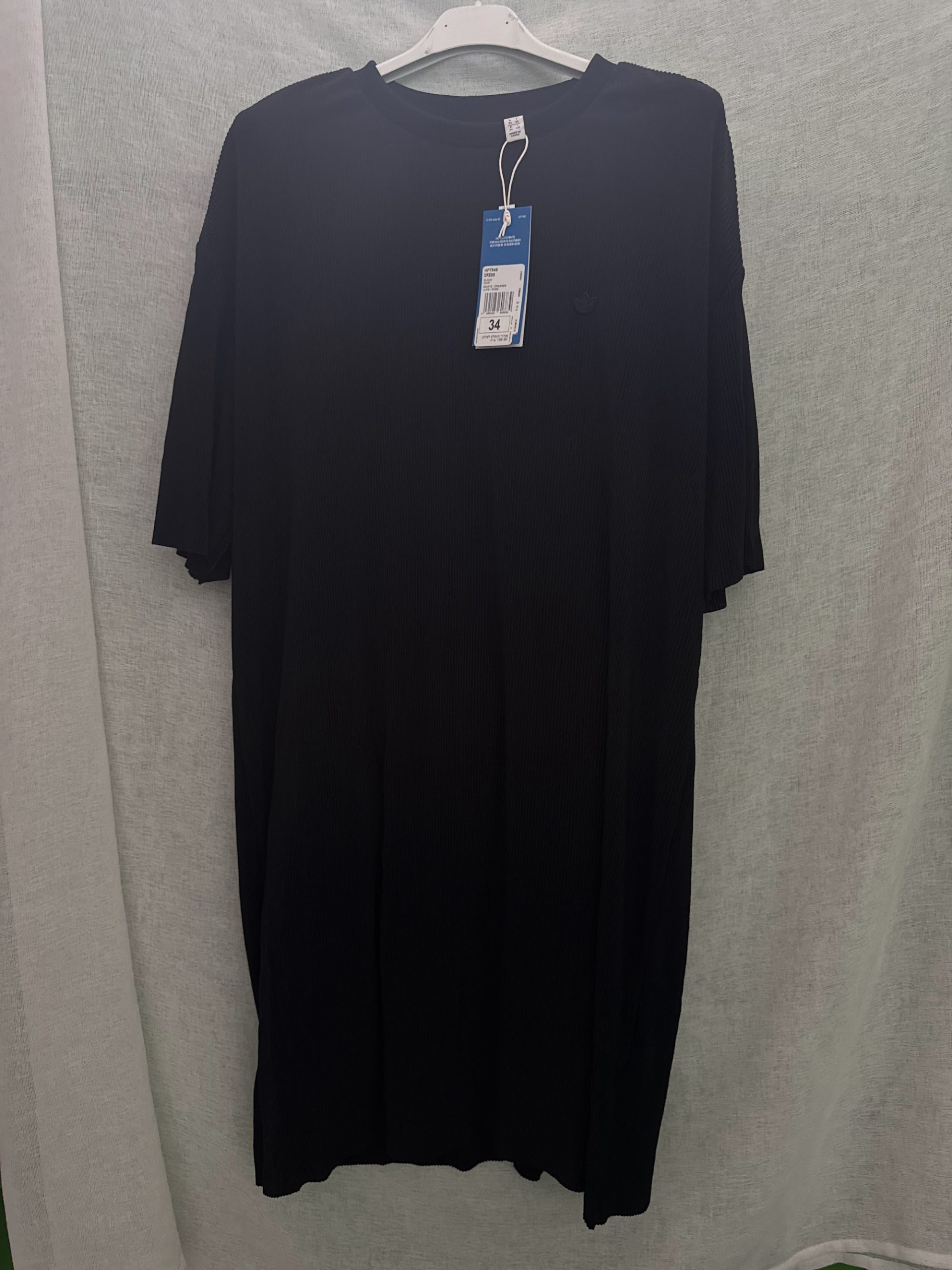 Vestido Adidas Originals canalé (HF7548) – Negro, talla 34, nuevo