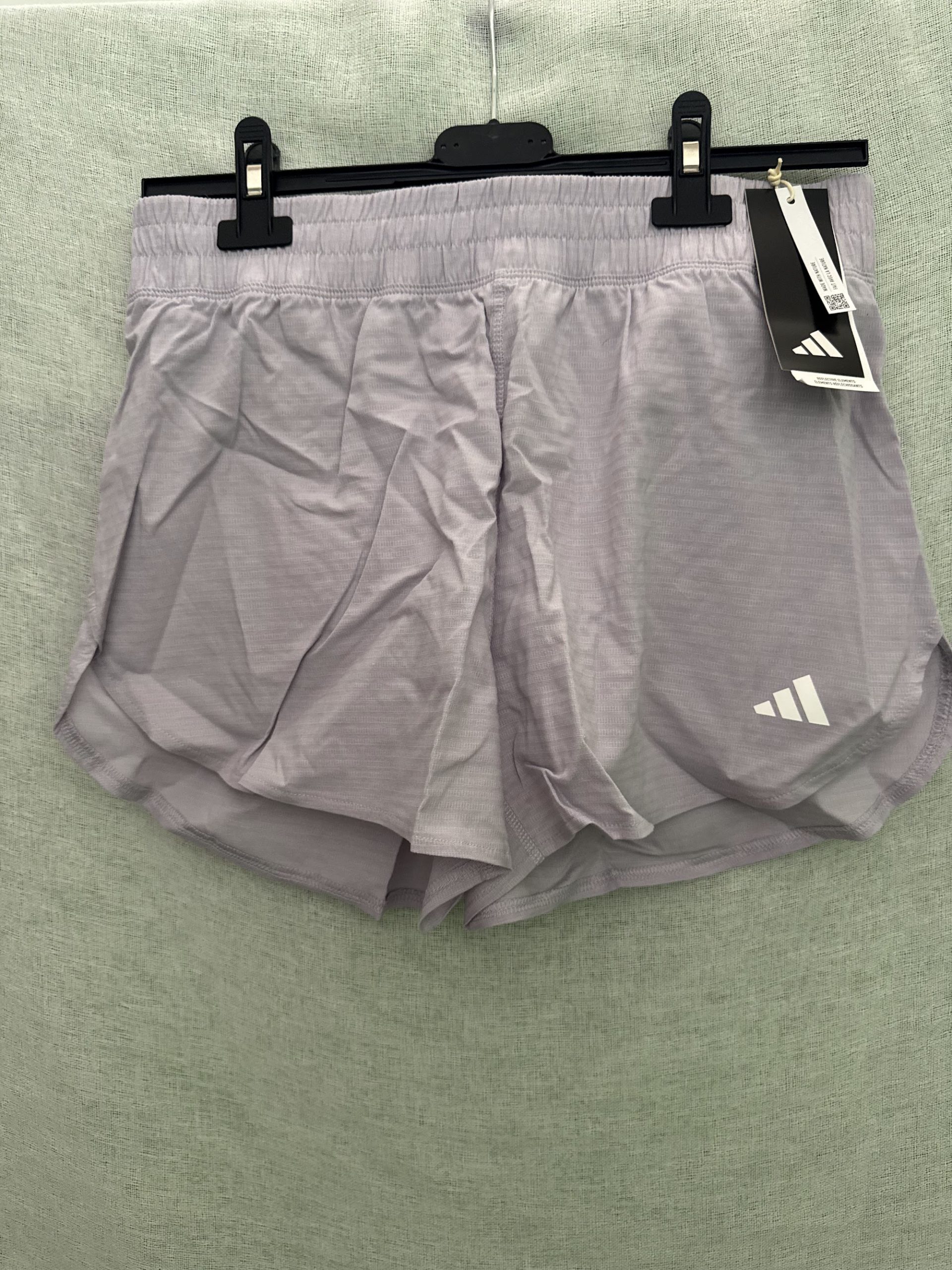 Short running Adidas 2 en 1 – Lila claro, talla S, nuevo