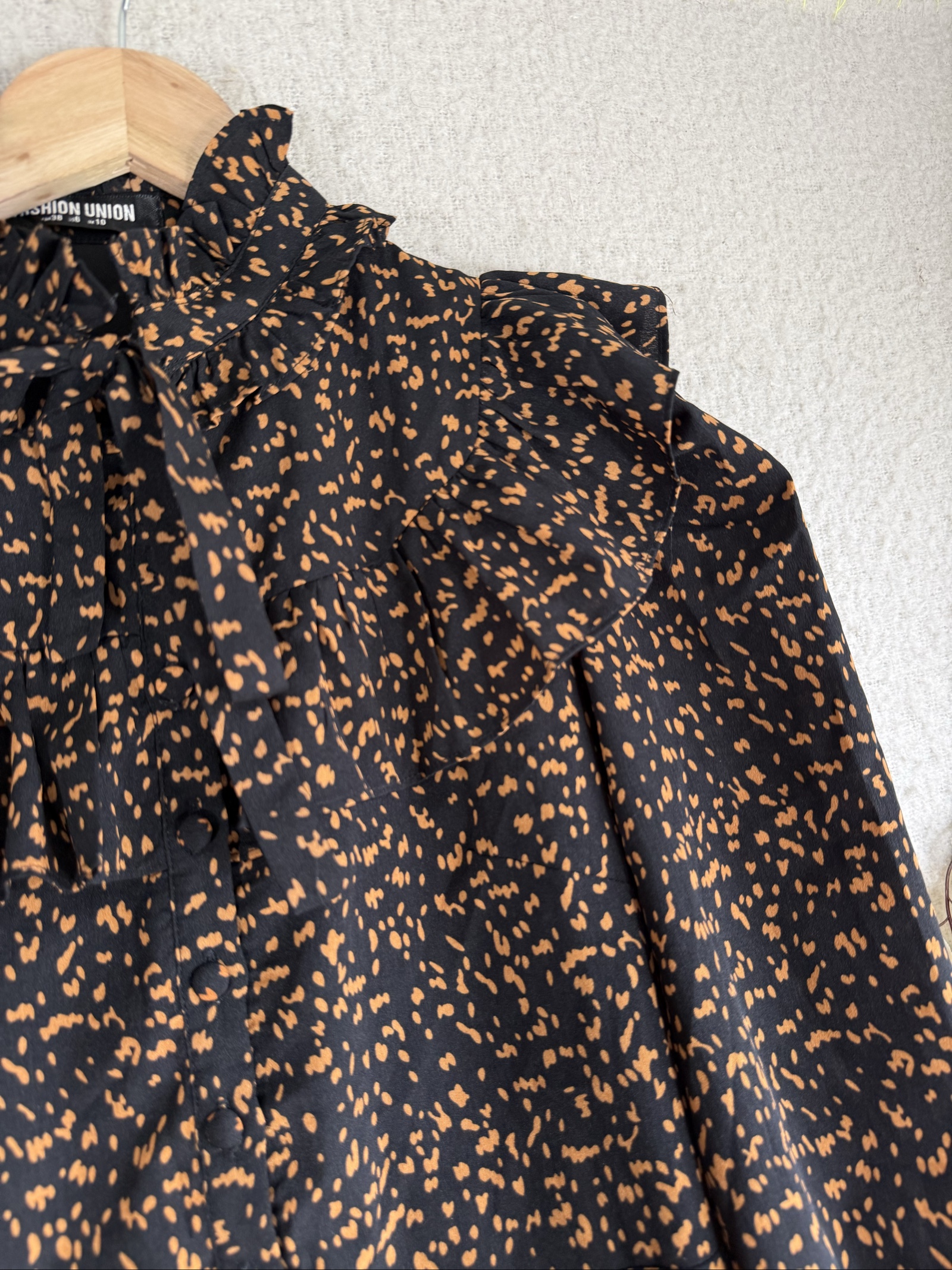 Fashion Union Black & Brown Ruffle Detail Long Sleeve Dress UK 10 Stylish image 2