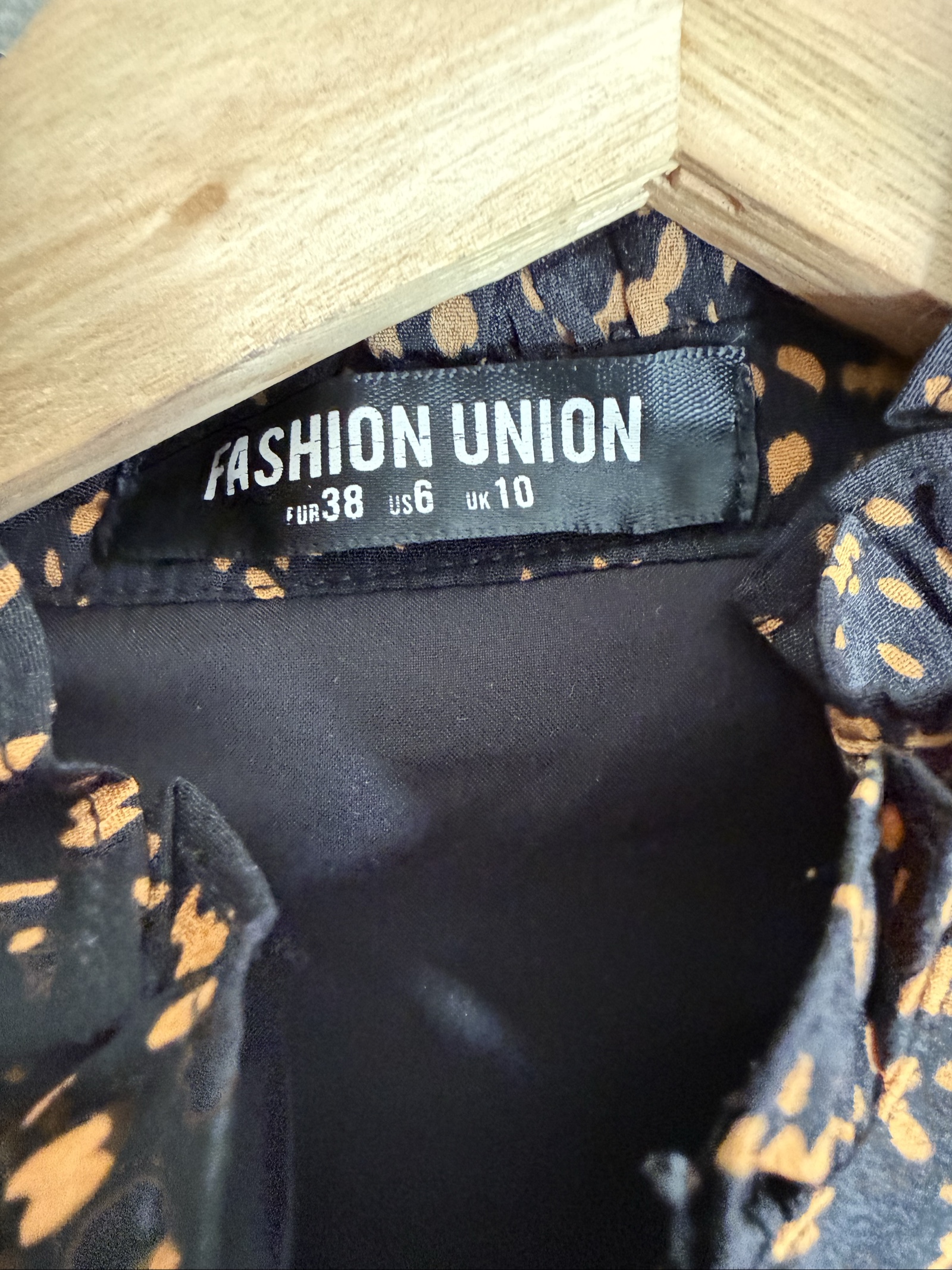 Fashion Union Black & Brown Ruffle Detail Long Sleeve Dress UK 10 Stylish image 4
