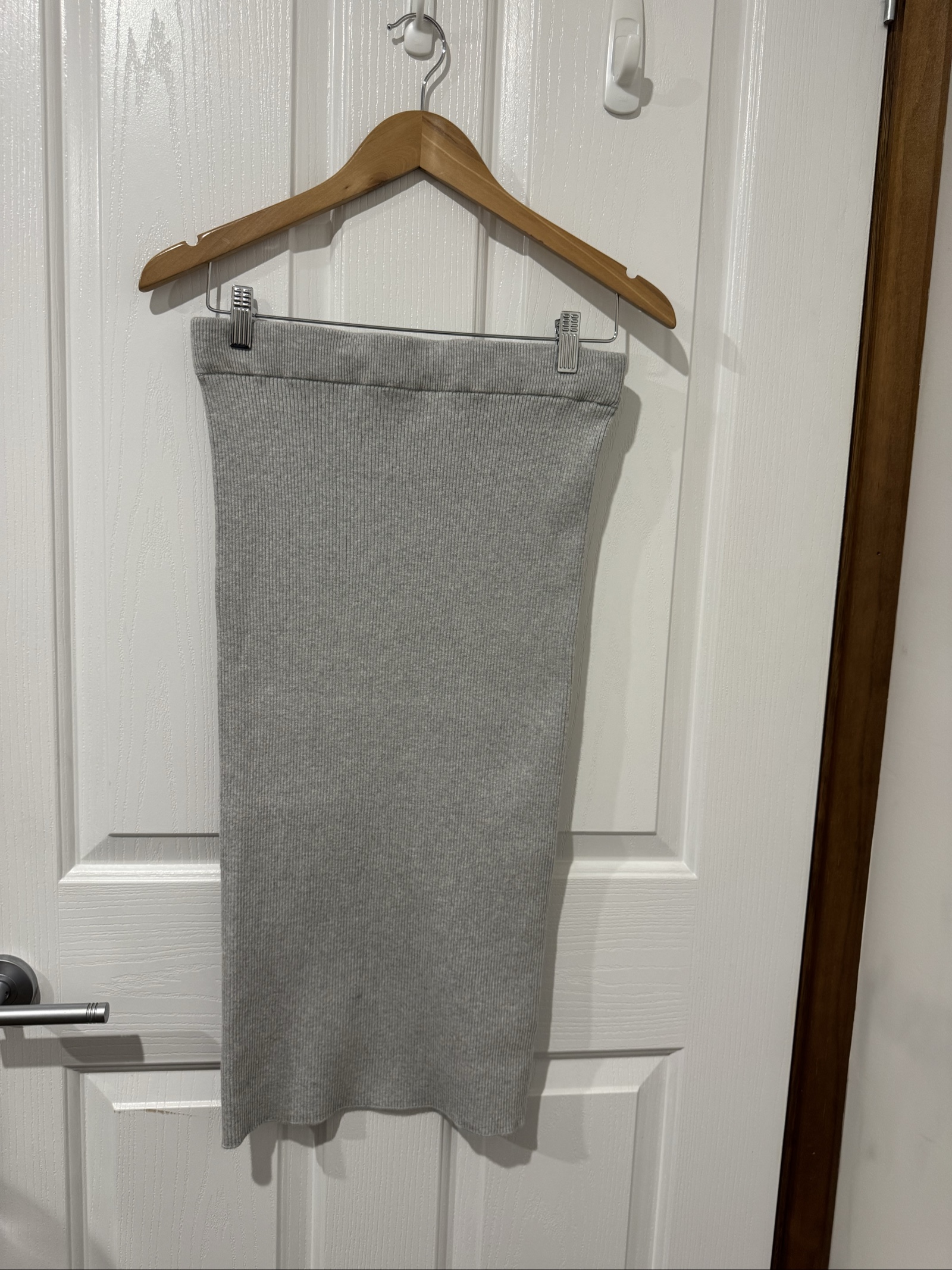 Witchery Grey Ribbed Knit Skirt Size 12