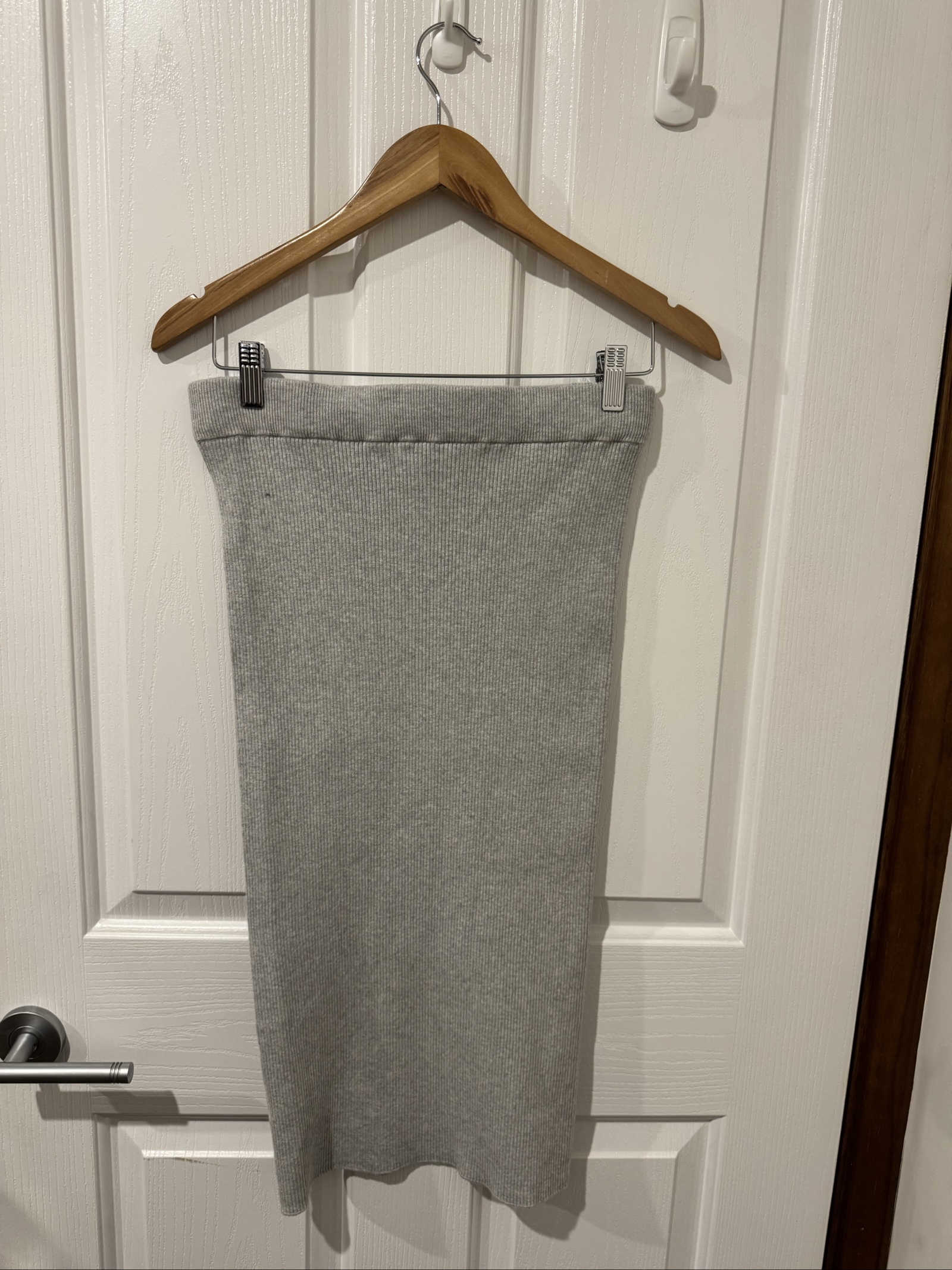 Witchery Grey Ribbed Knit Skirt Size 12 image 3