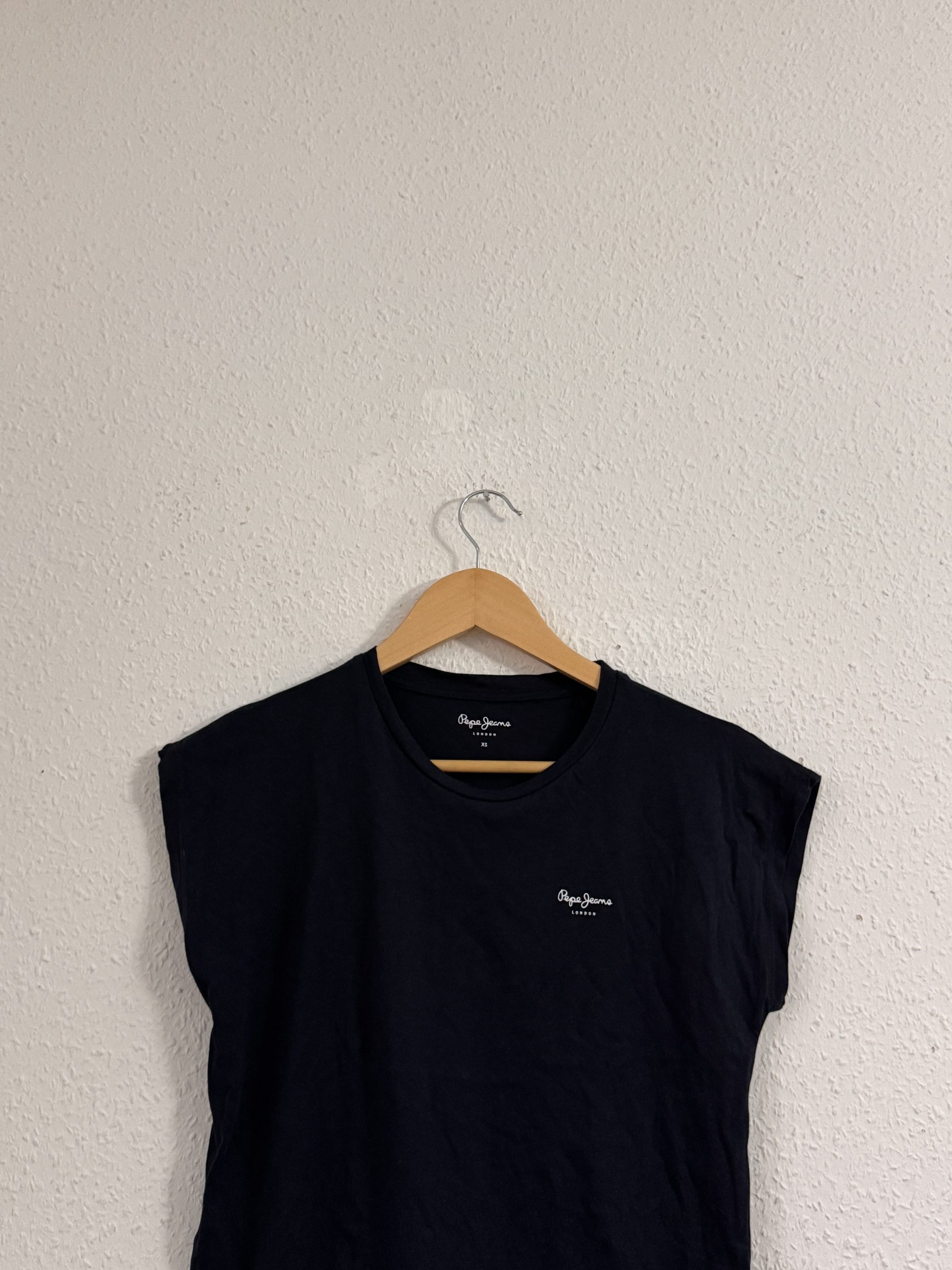 Pepe Jeans Black T-Shirt XS Minimal Logo - 2948 image 2