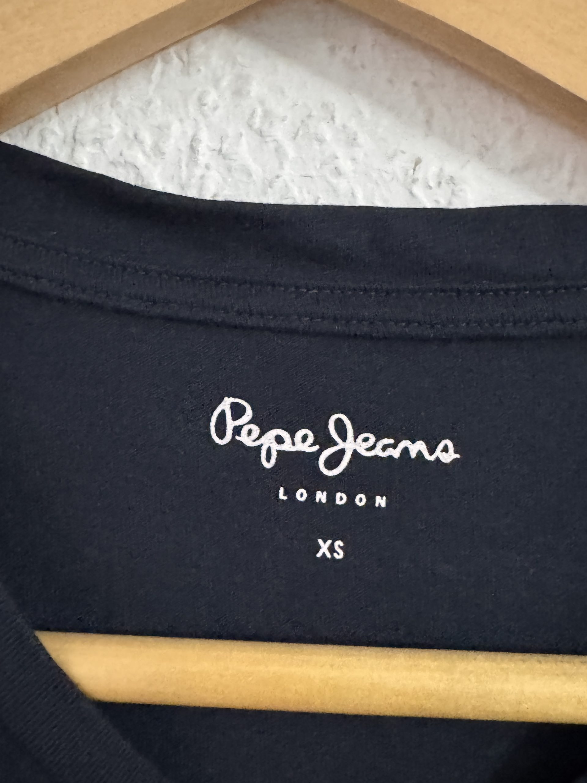 Pepe Jeans Black T-Shirt XS Minimal Logo - 2948 image 4