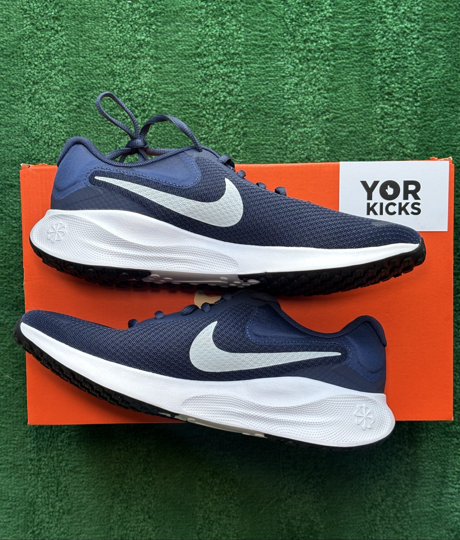 UK 7 Nike Revolution 7 | Midnight Navy FB2207-400 | New image 2