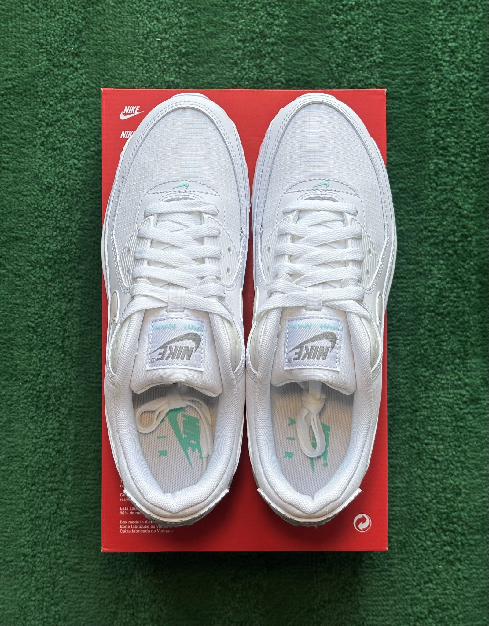UK 8 Nike Air Max 90 | White DJ5150-100 | New image 3