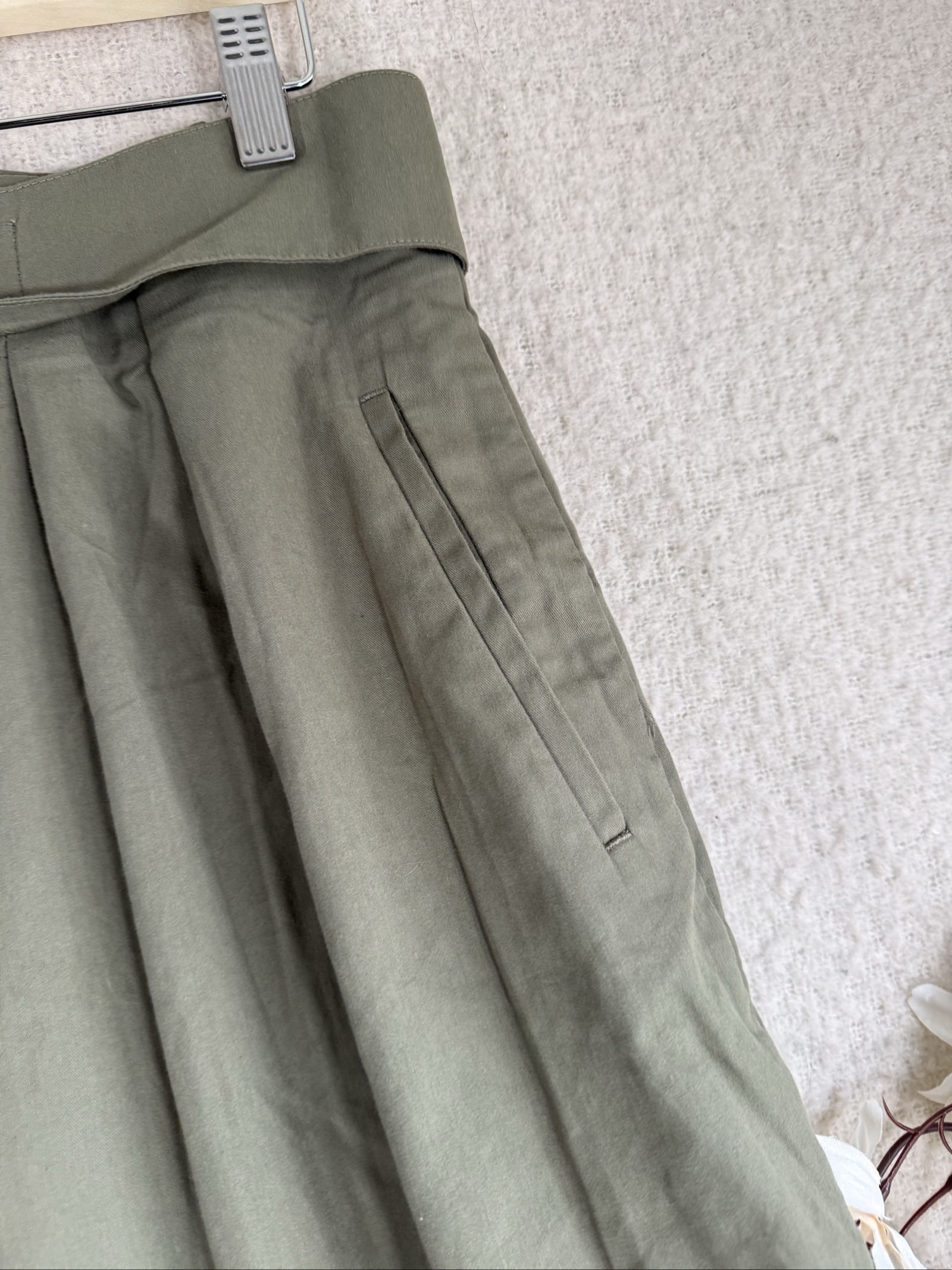 H&M Olive Green Tie Waist Skirt UK 14 Flared Casual Summer Everyday image 2